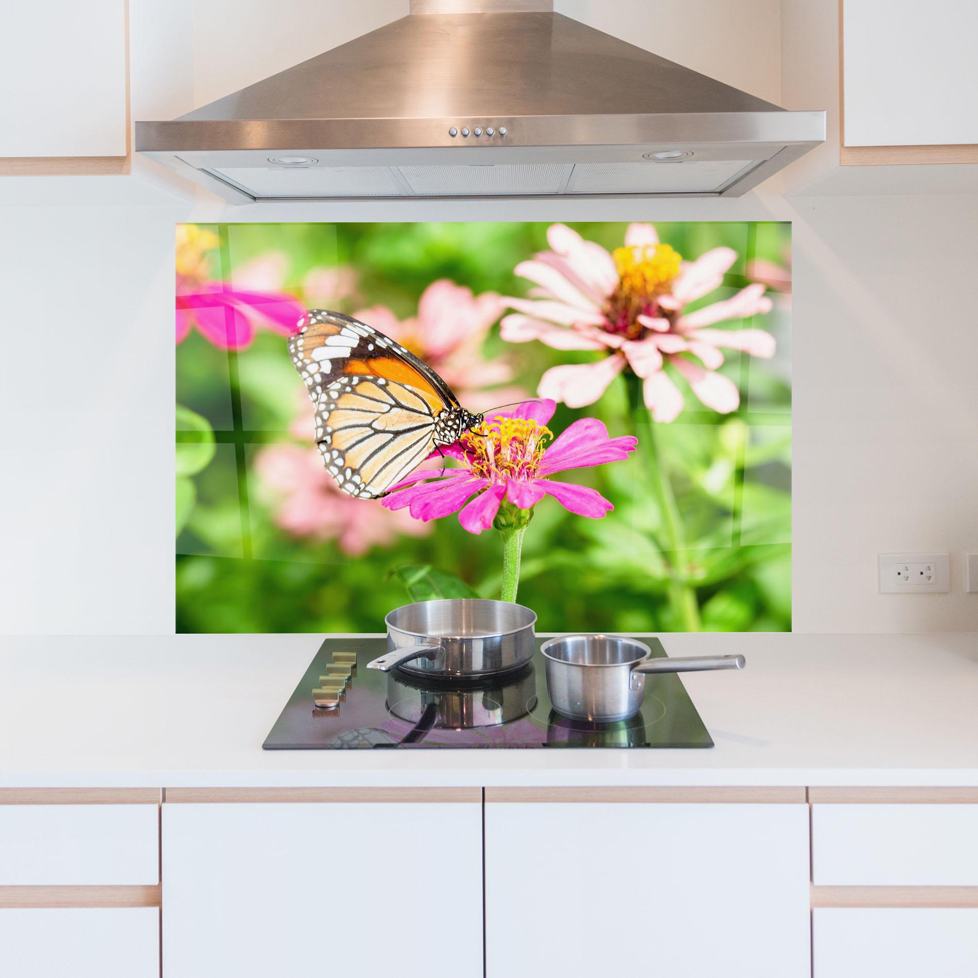 Стъклен панел за кухня Daylight Butterfly mockup 5
