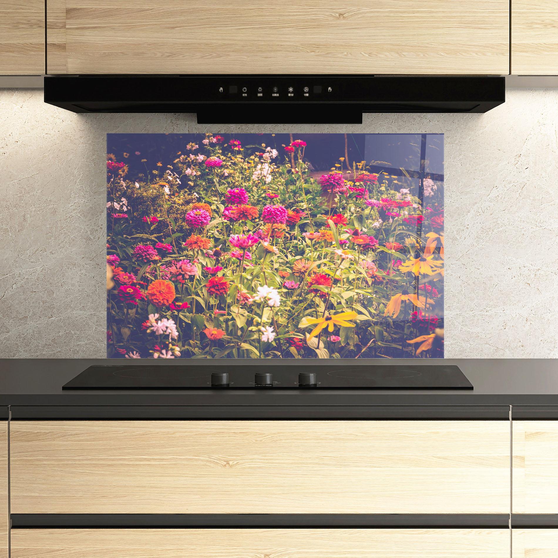 Стъклен панел за кухня Colorful Wild Field mockup 3