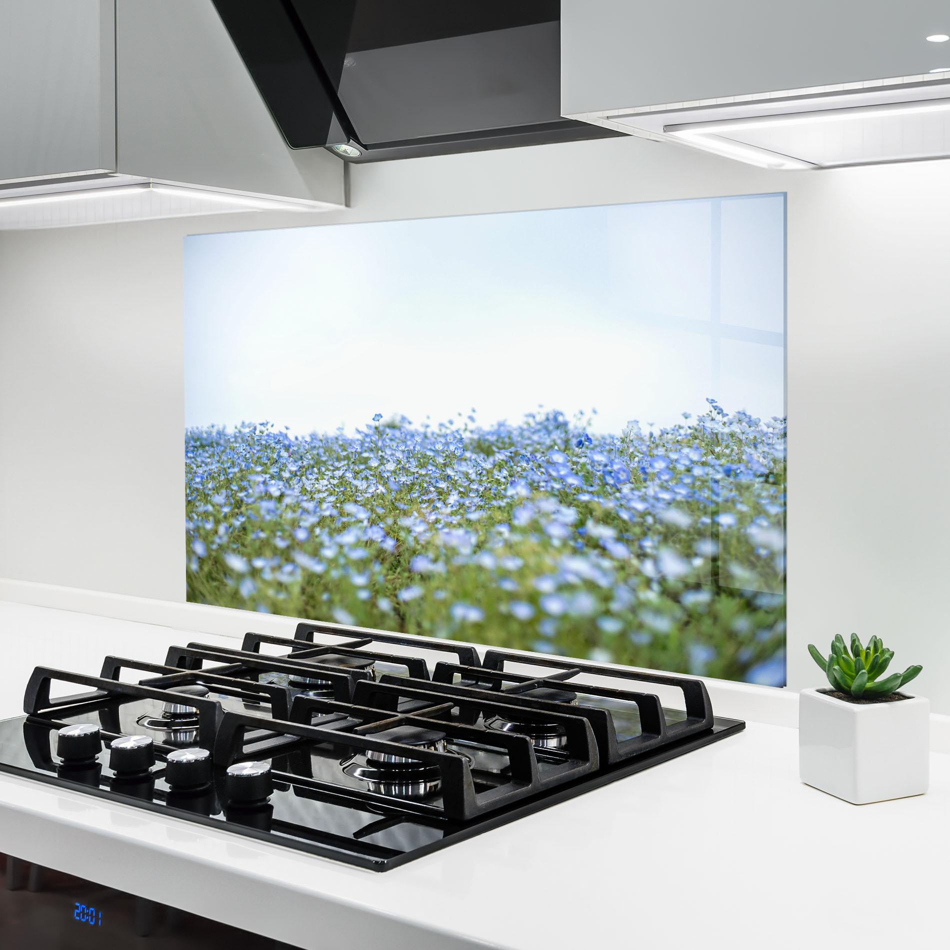 Стъклен панел за кухня Blue Wild Flowers mockup 6