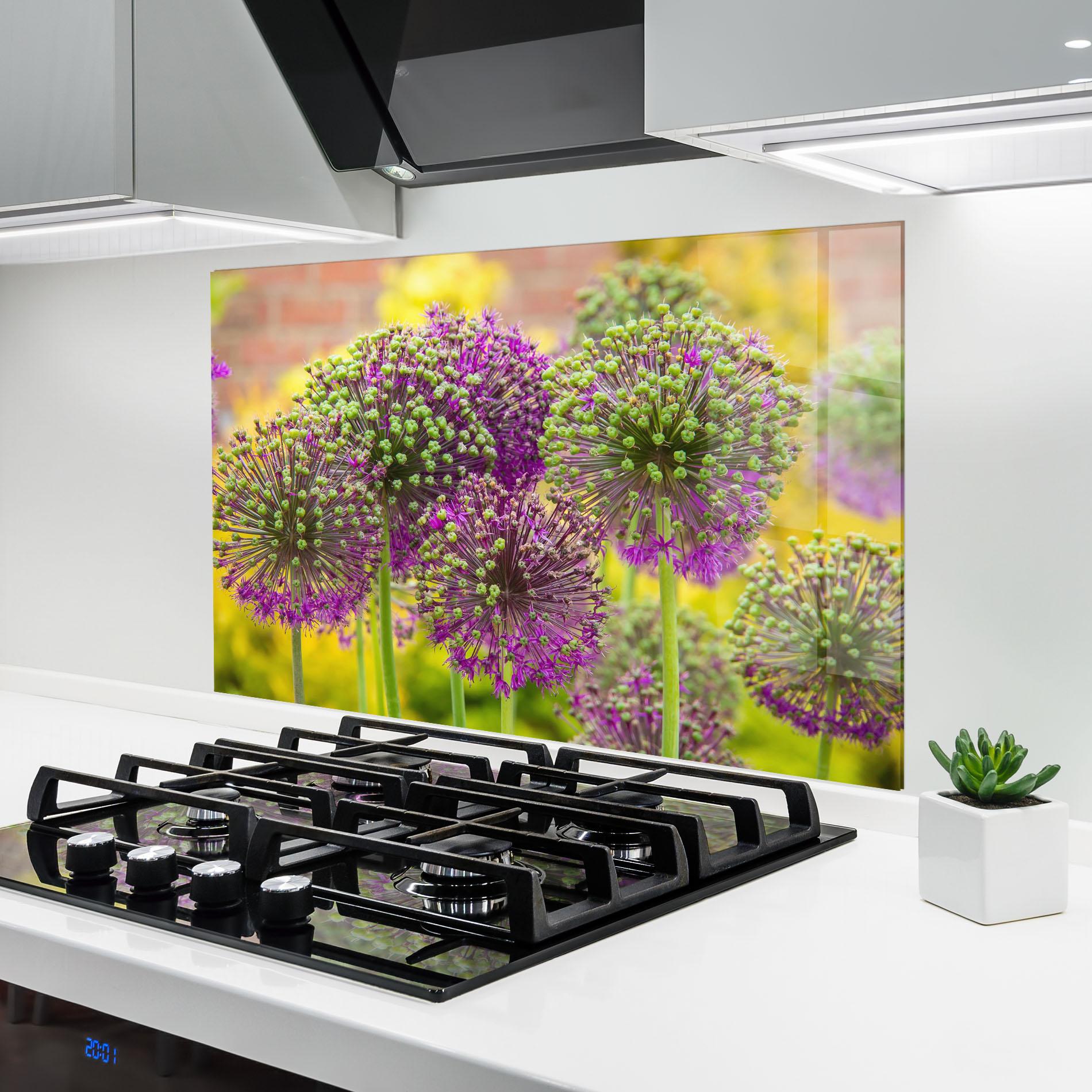 Стъклен панел за кухня Green Purple Garden mockup 6