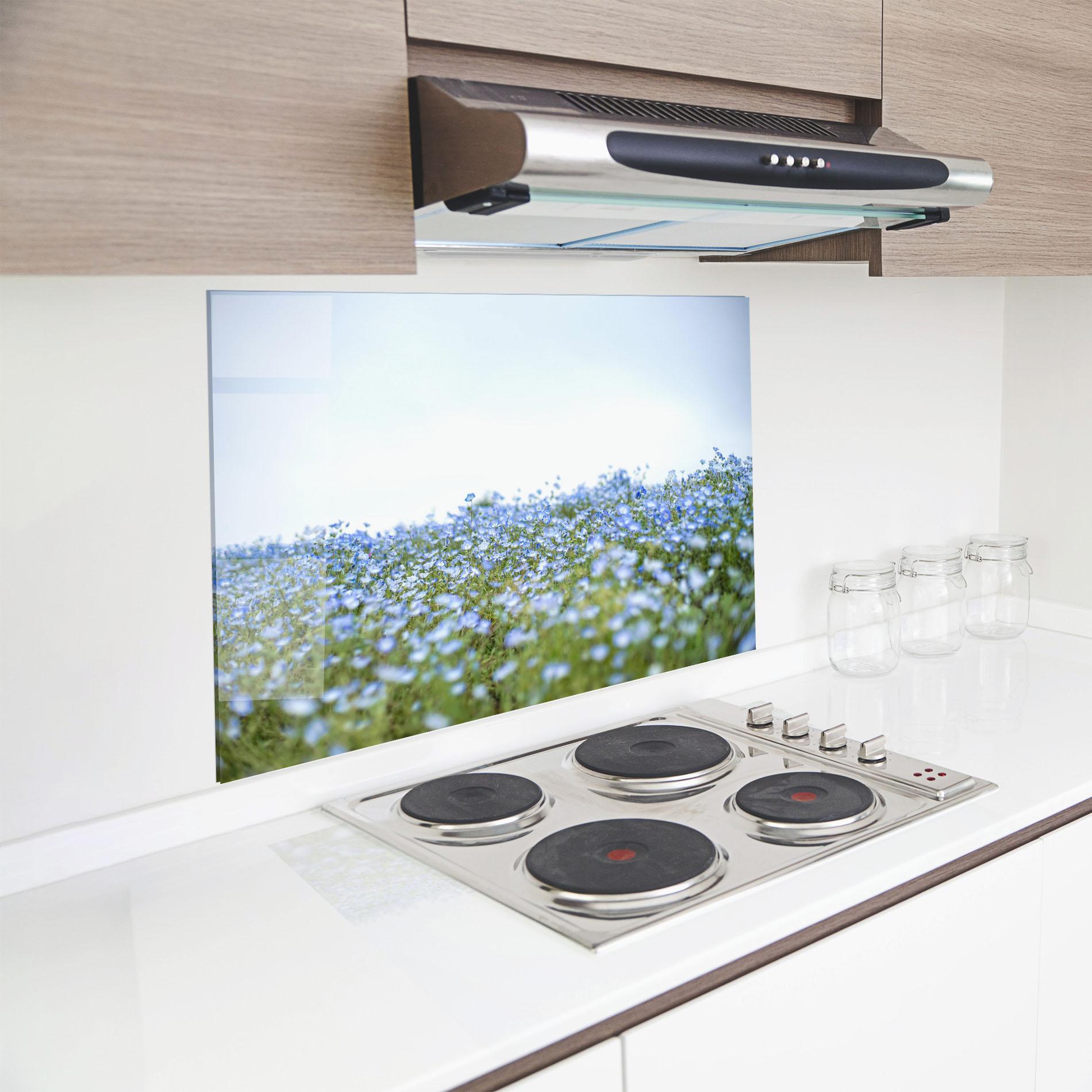 Стъклен панел за кухня Blue Wild Flowers mockup 8