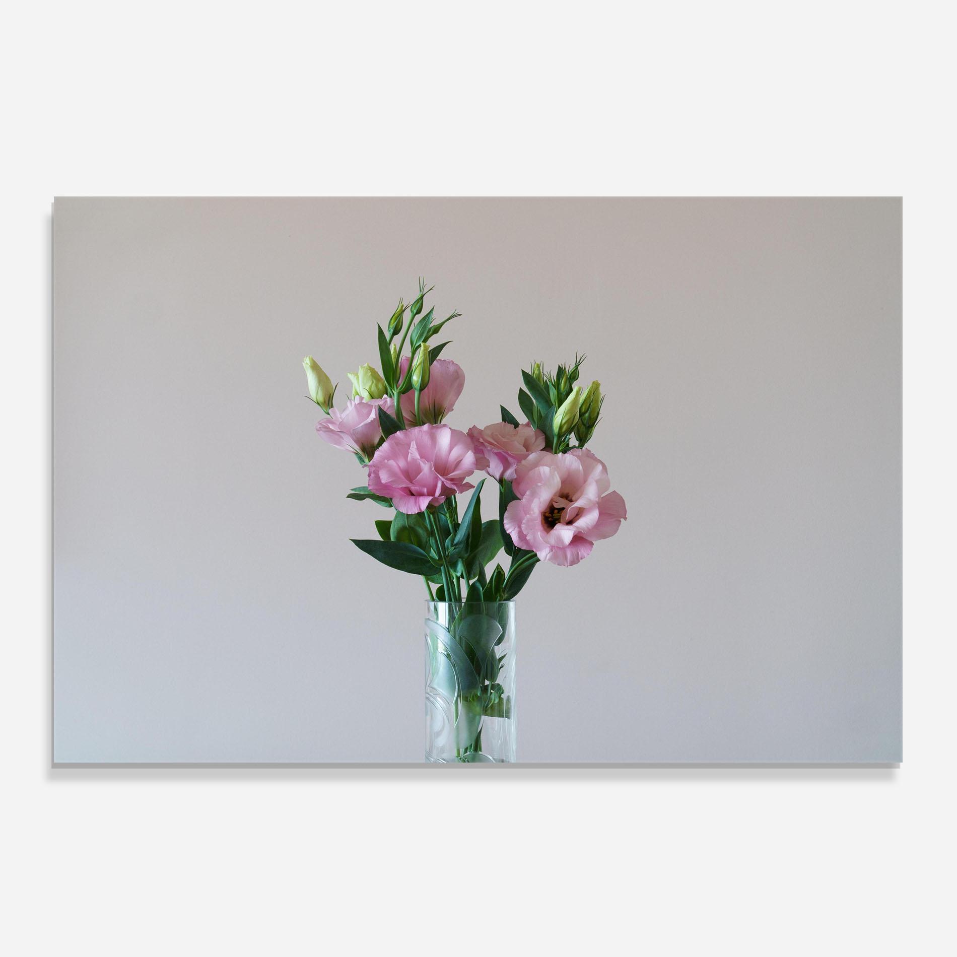 Стъклен панел за кухня Pretty Pink Flower Vase mockup 0