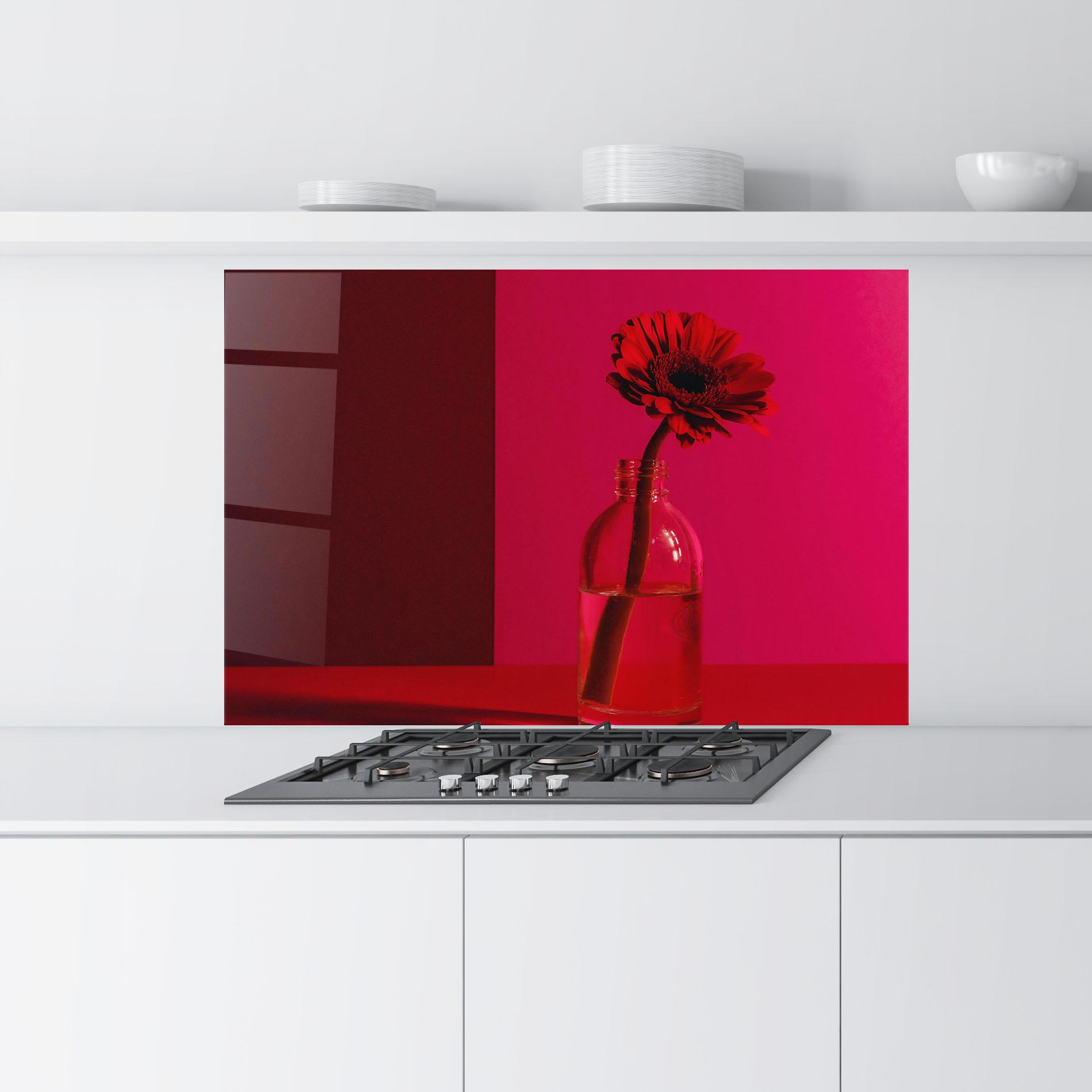 Стъклен панел за кухня Red Light Vase mockup 9