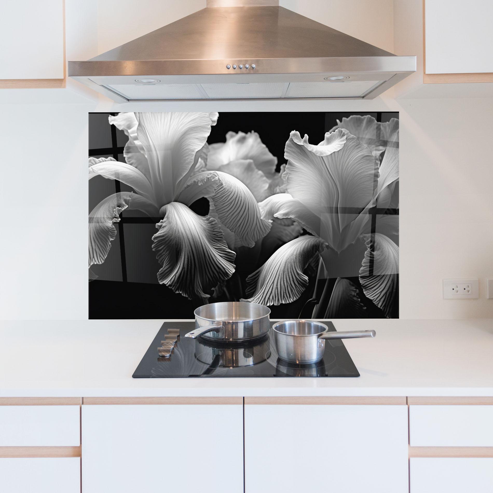 Стъклен панел за кухня Grey Iris mockup 5