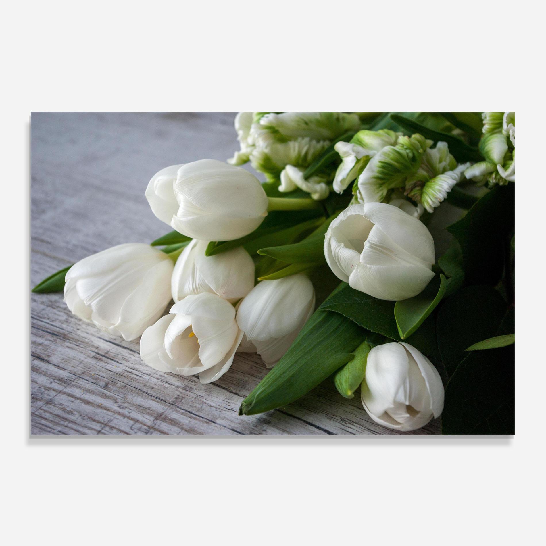 Стъклен панел за кухня White Tulips Bouquet mockup 0
