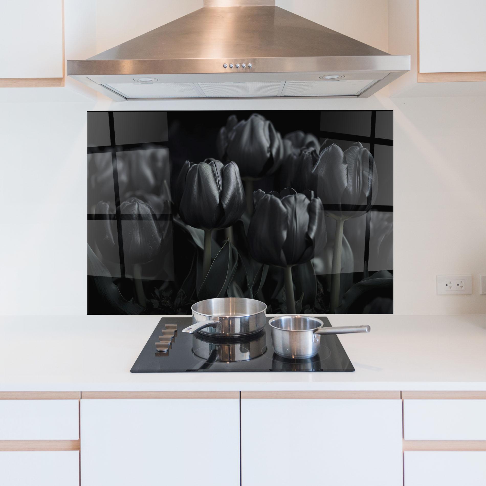 Стъклен панел за кухня Black Tulips mockup 5