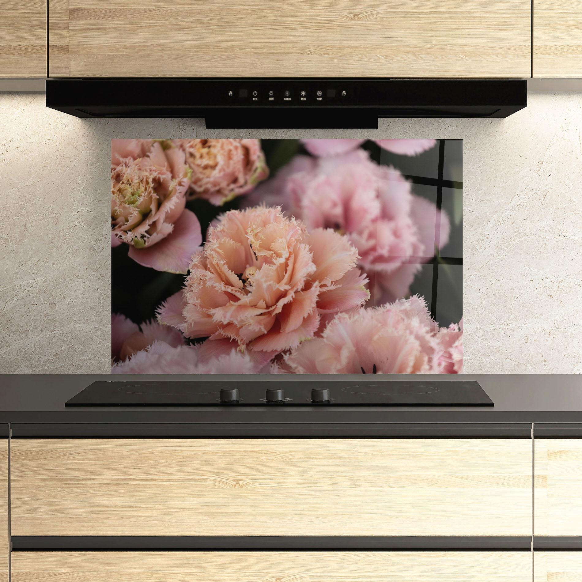 Стъклен панел за кухня Pastel Fringed Tulips mockup 3