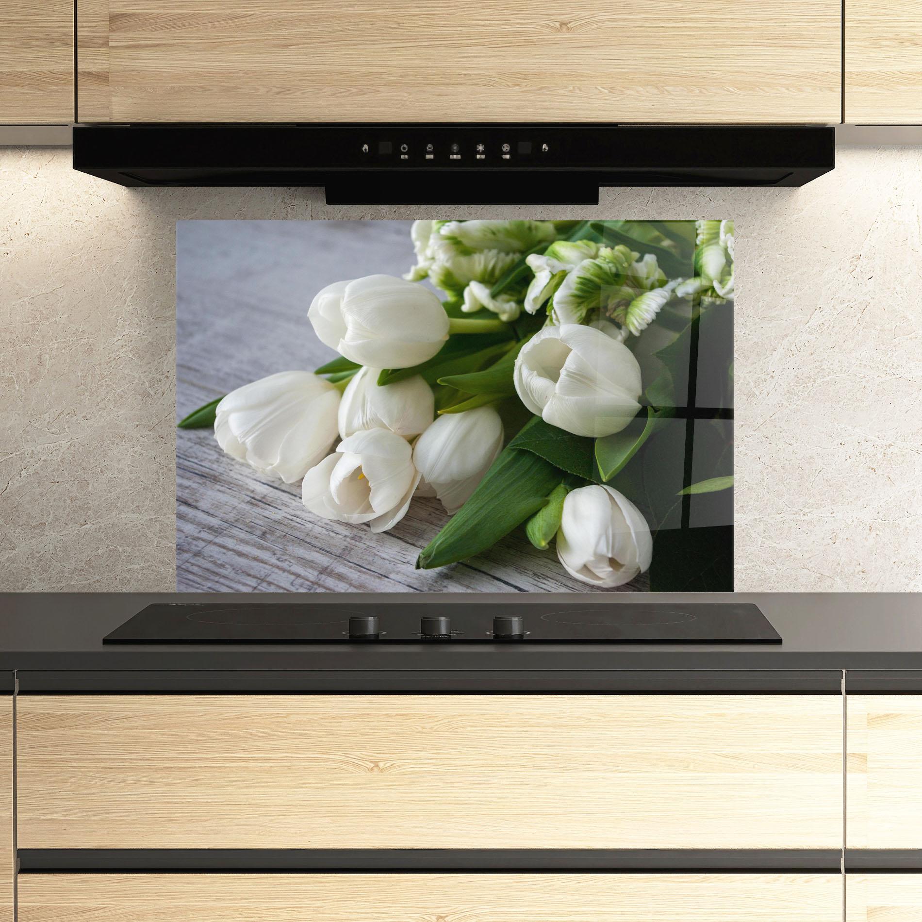 Стъклен панел за кухня White Tulips Bouquet mockup 3