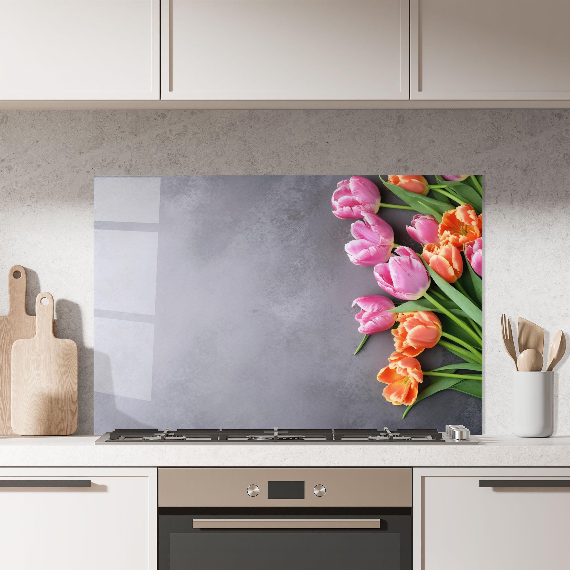 Стъклен панел за кухня Light Orange Pink Tulips mockup 7