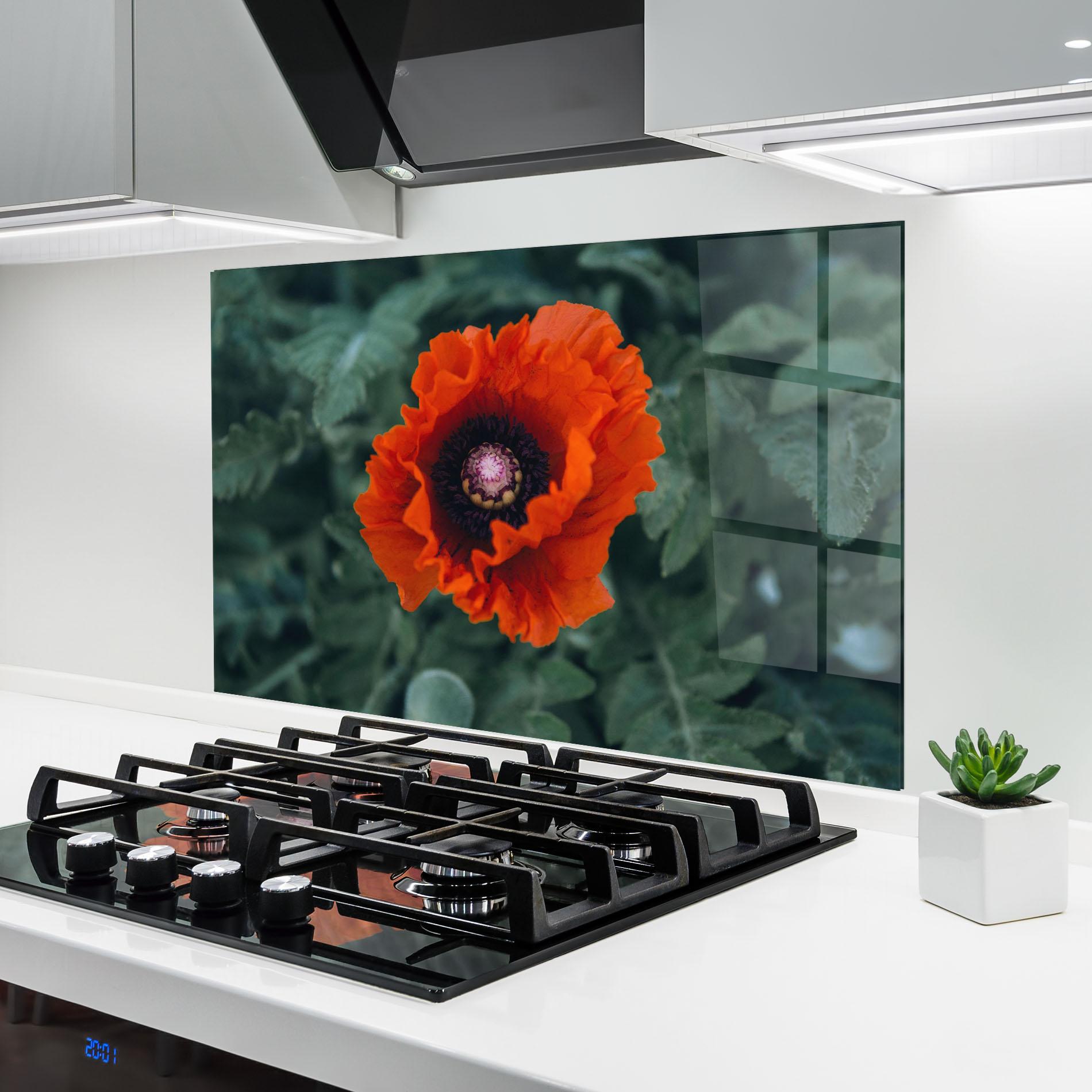Стъклен панел за кухня Poppy From The Garden mockup 6