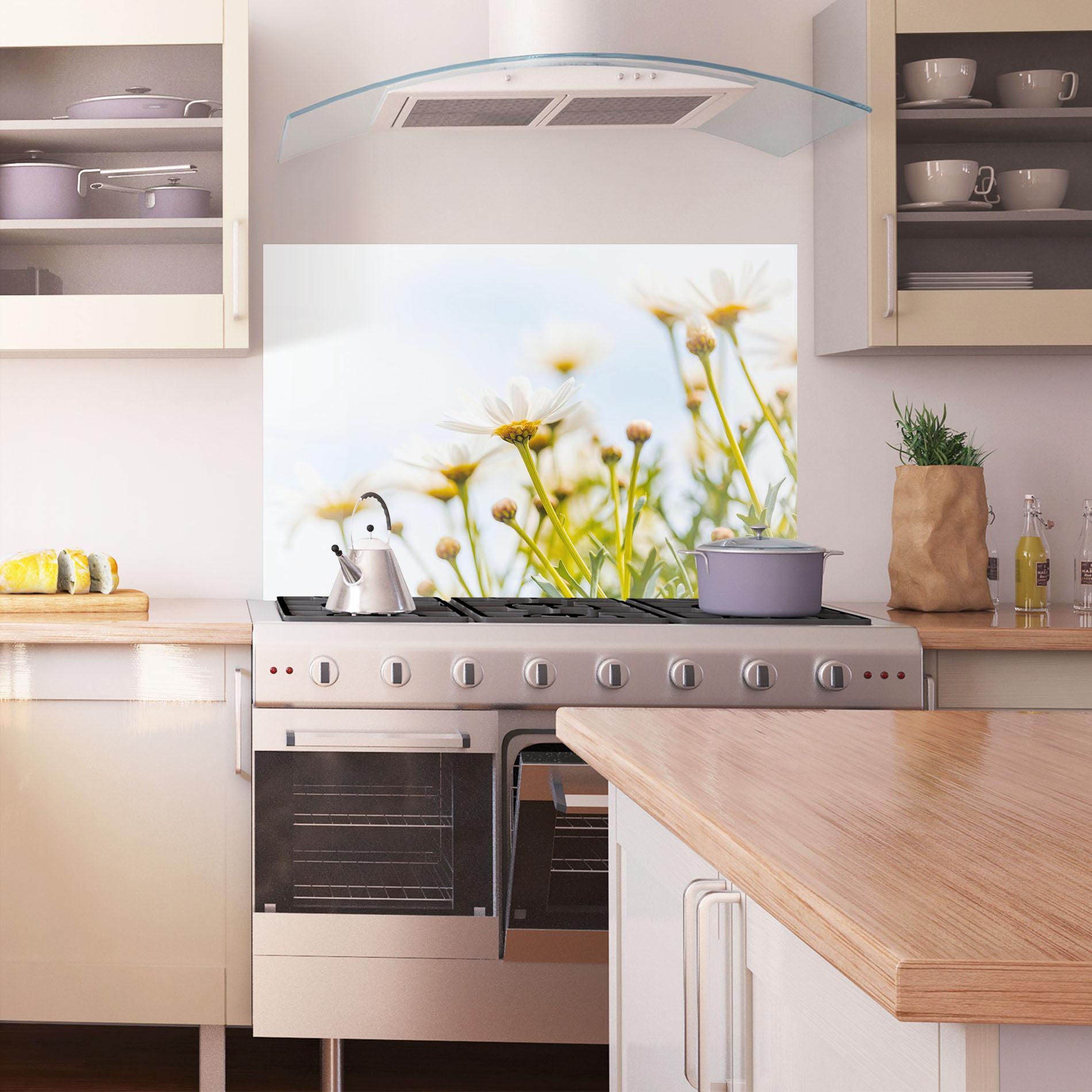Стъклен панел за кухня Dreamy Daisy mockup 1