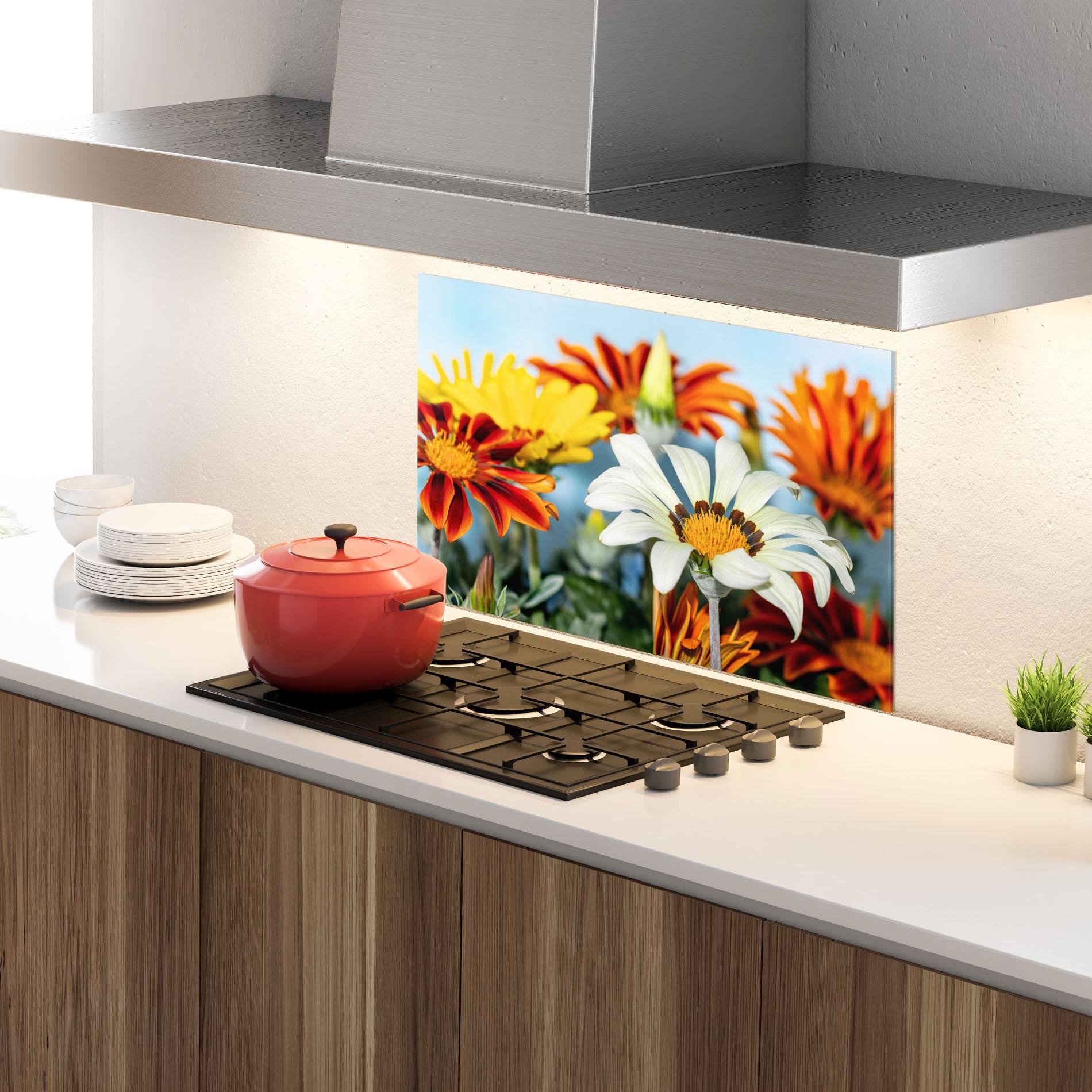 Стъклен панел за кухня Color Mix Daisy mockup 4