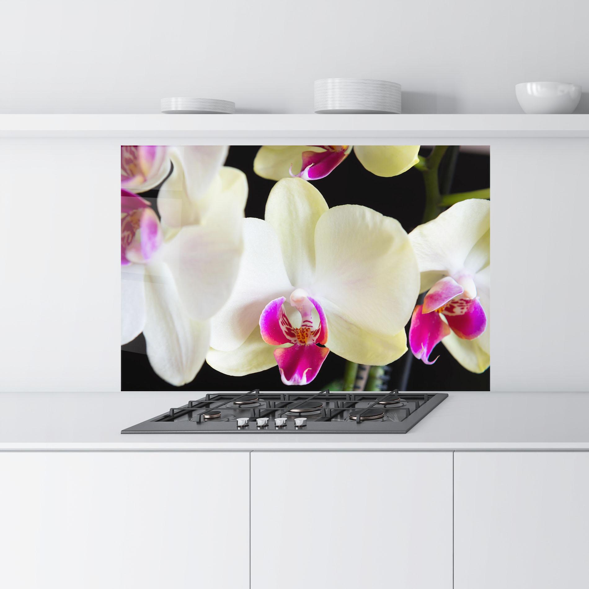 Стъклен панел за кухня Cream Purple Orchids mockup 9