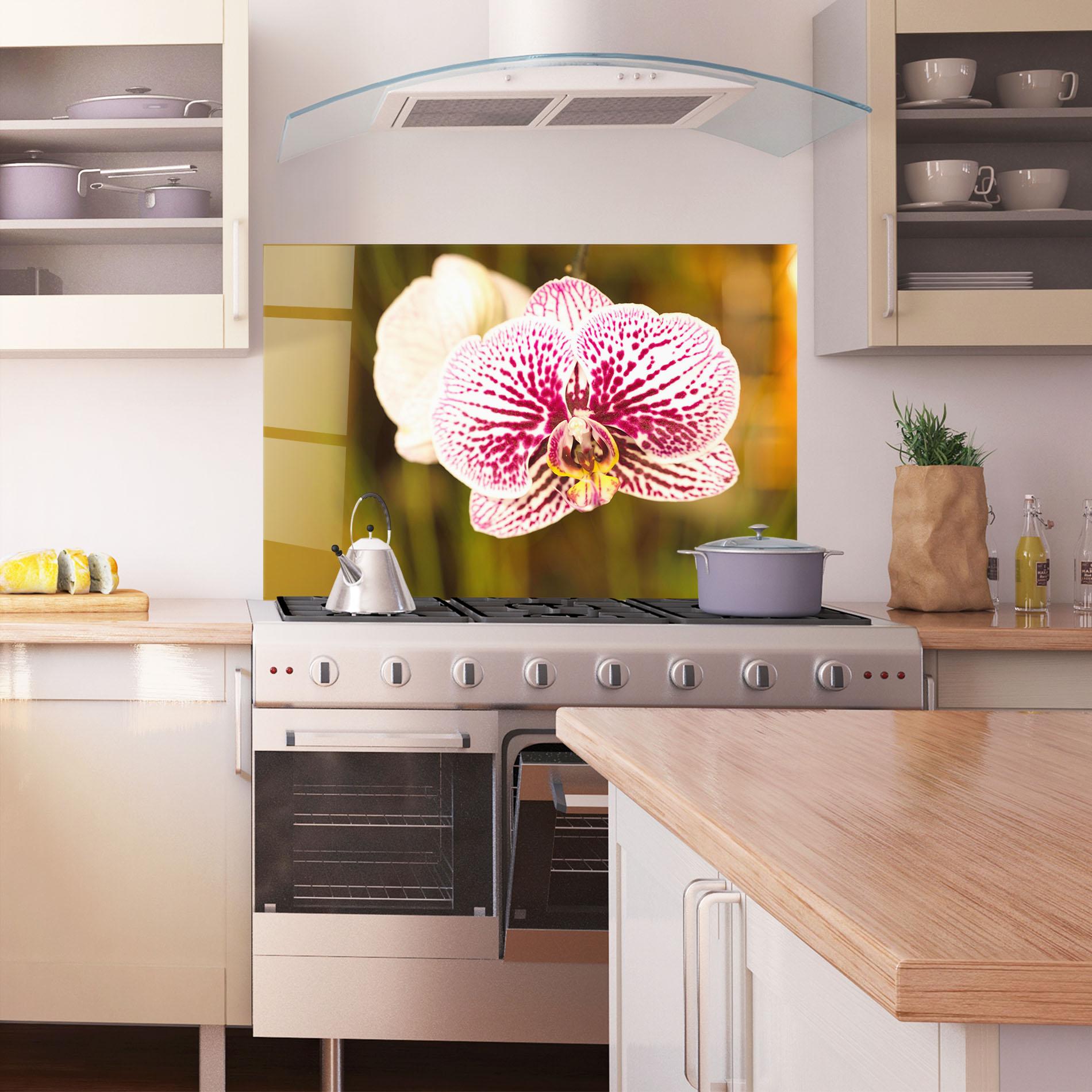 Стъклен панел за кухня Garden Orchids mockup 1