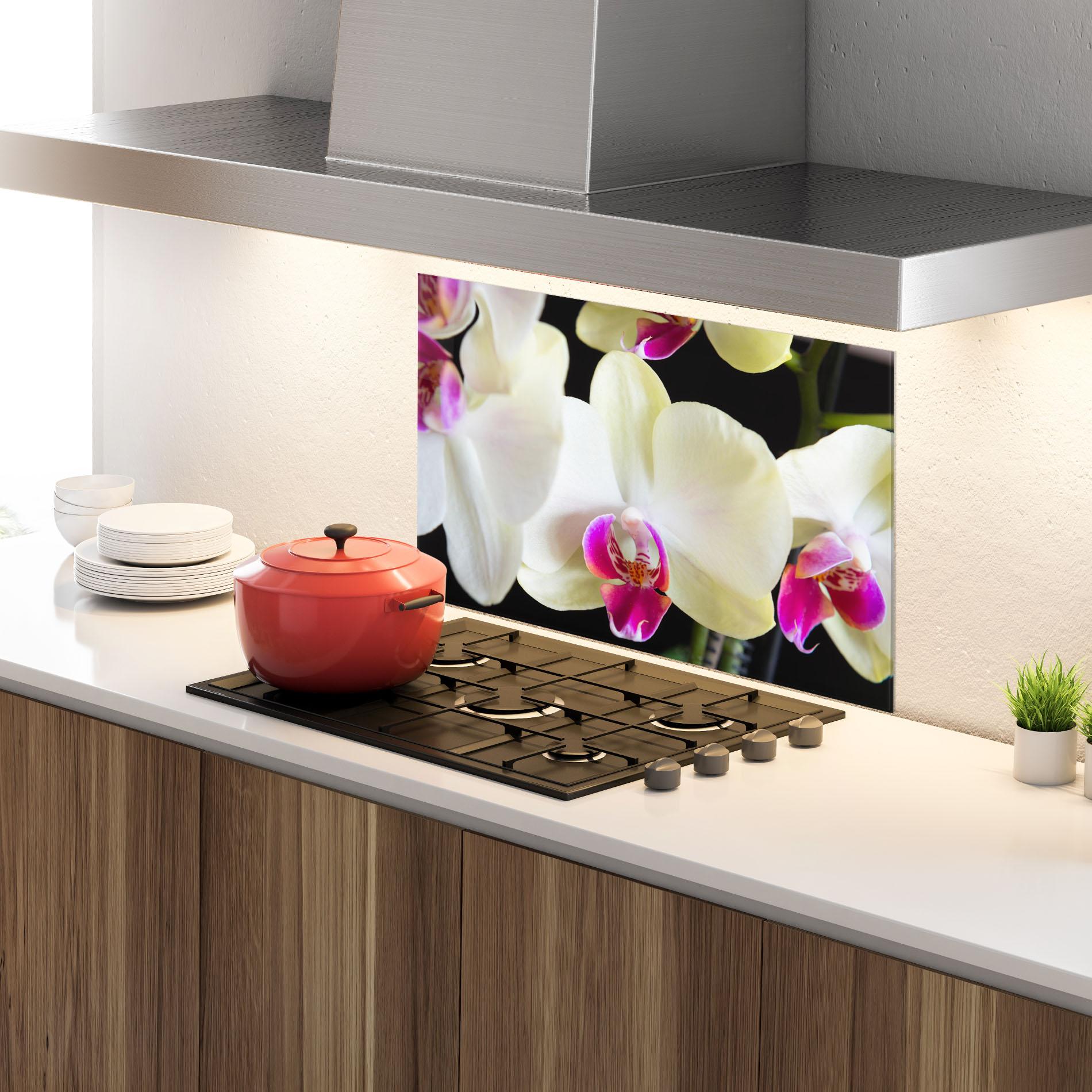 Стъклен панел за кухня Cream Purple Orchids mockup 4