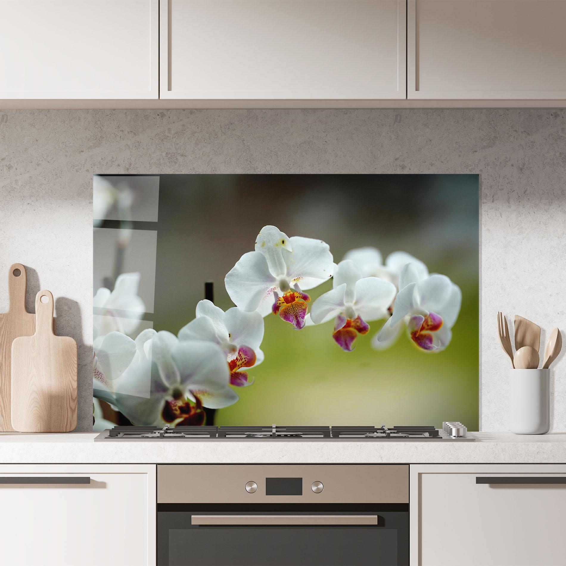 Стъклен панел за кухня Pretty Orchid In Nature mockup 7