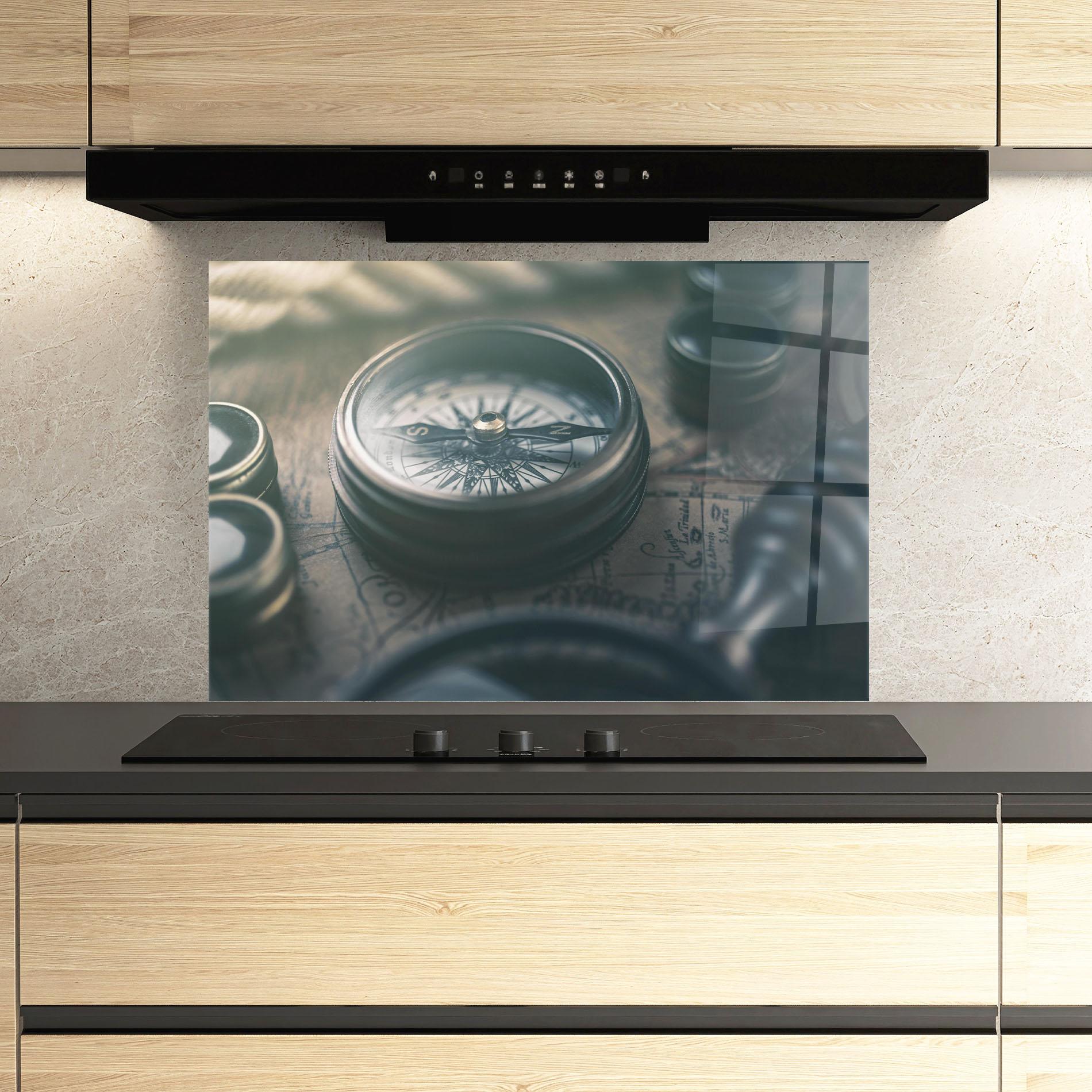 Стъклен панел за кухня Compass Art mockup 3