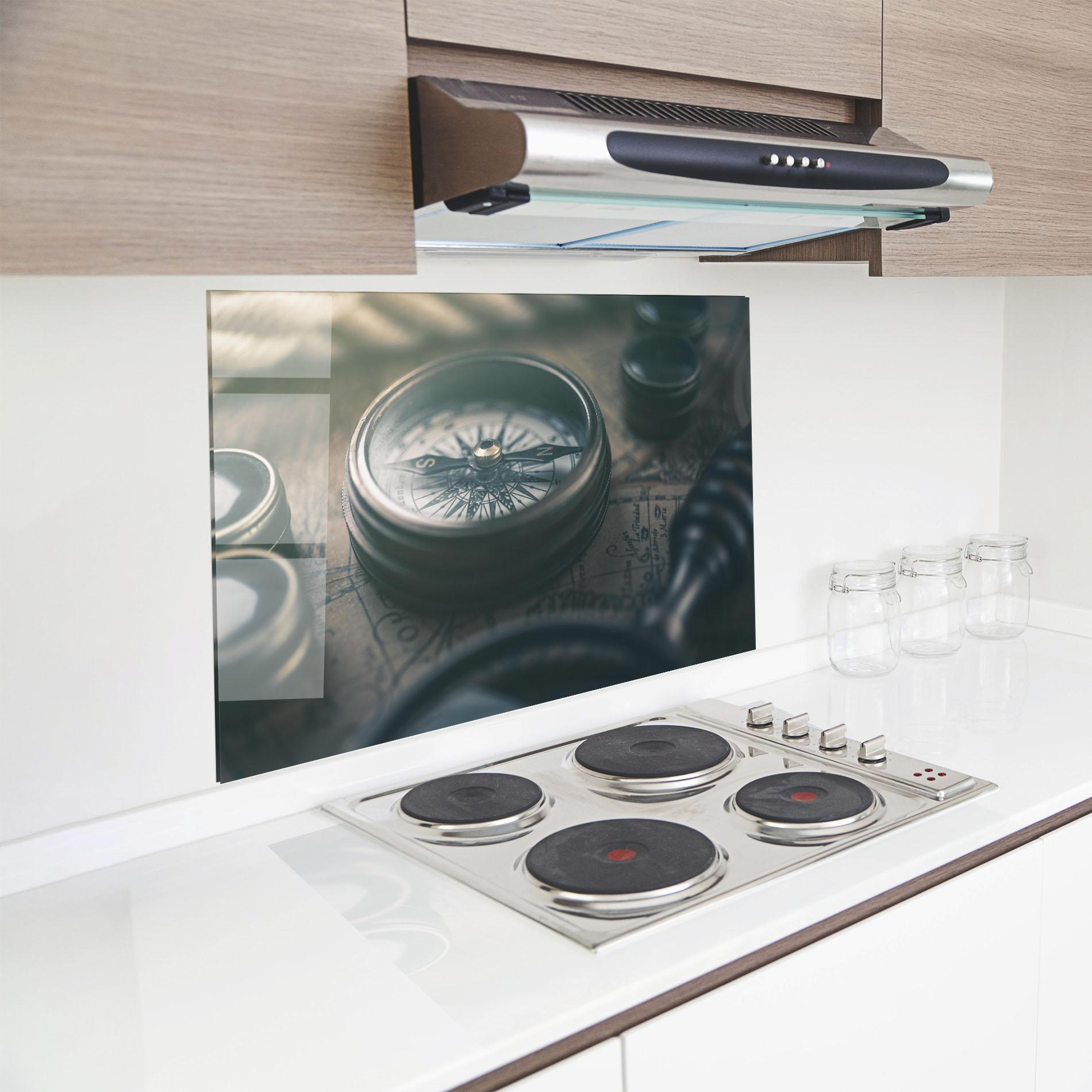 Стъклен панел за кухня Compass Art mockup 8