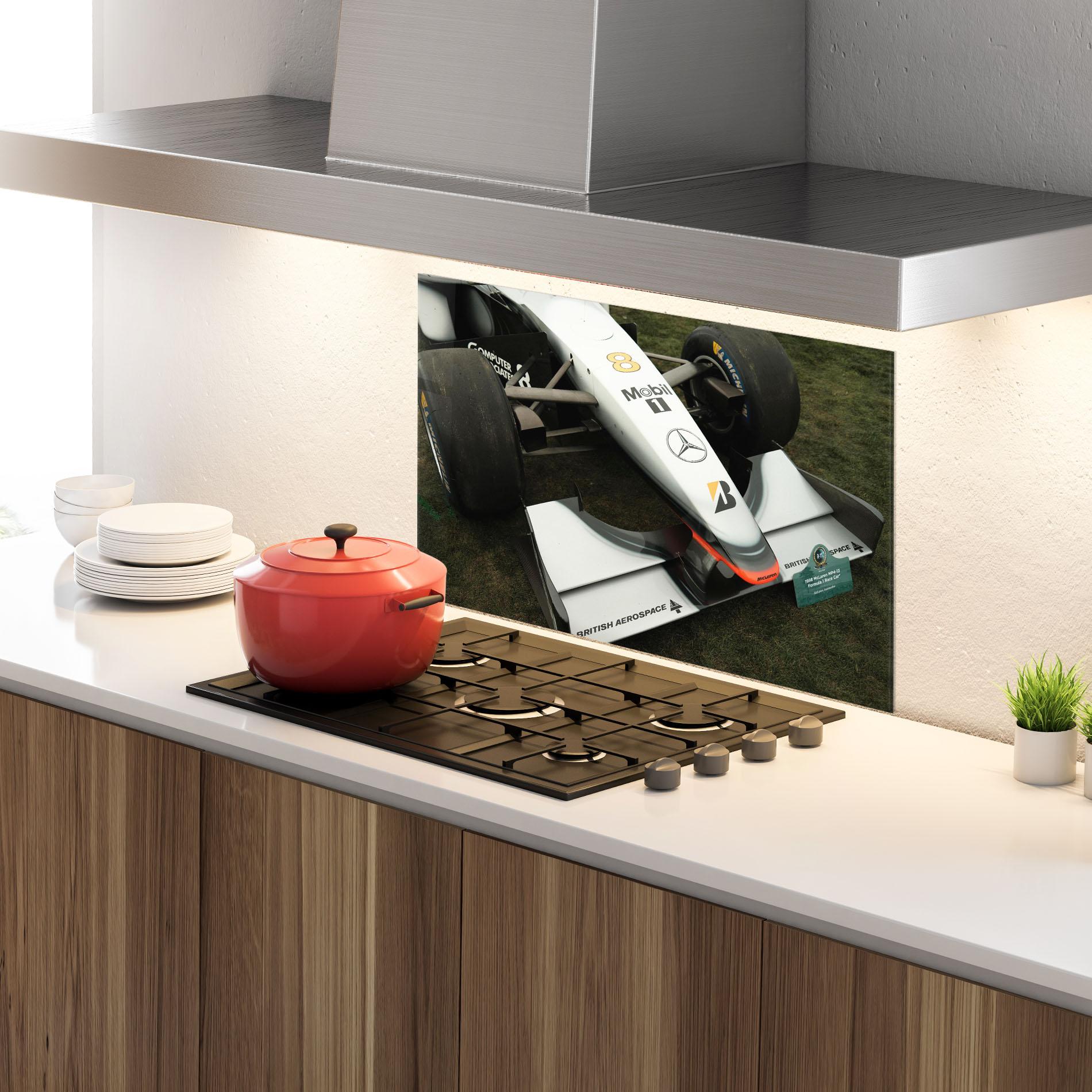 Стъклен панел за кухня White F1 Car mockup 4