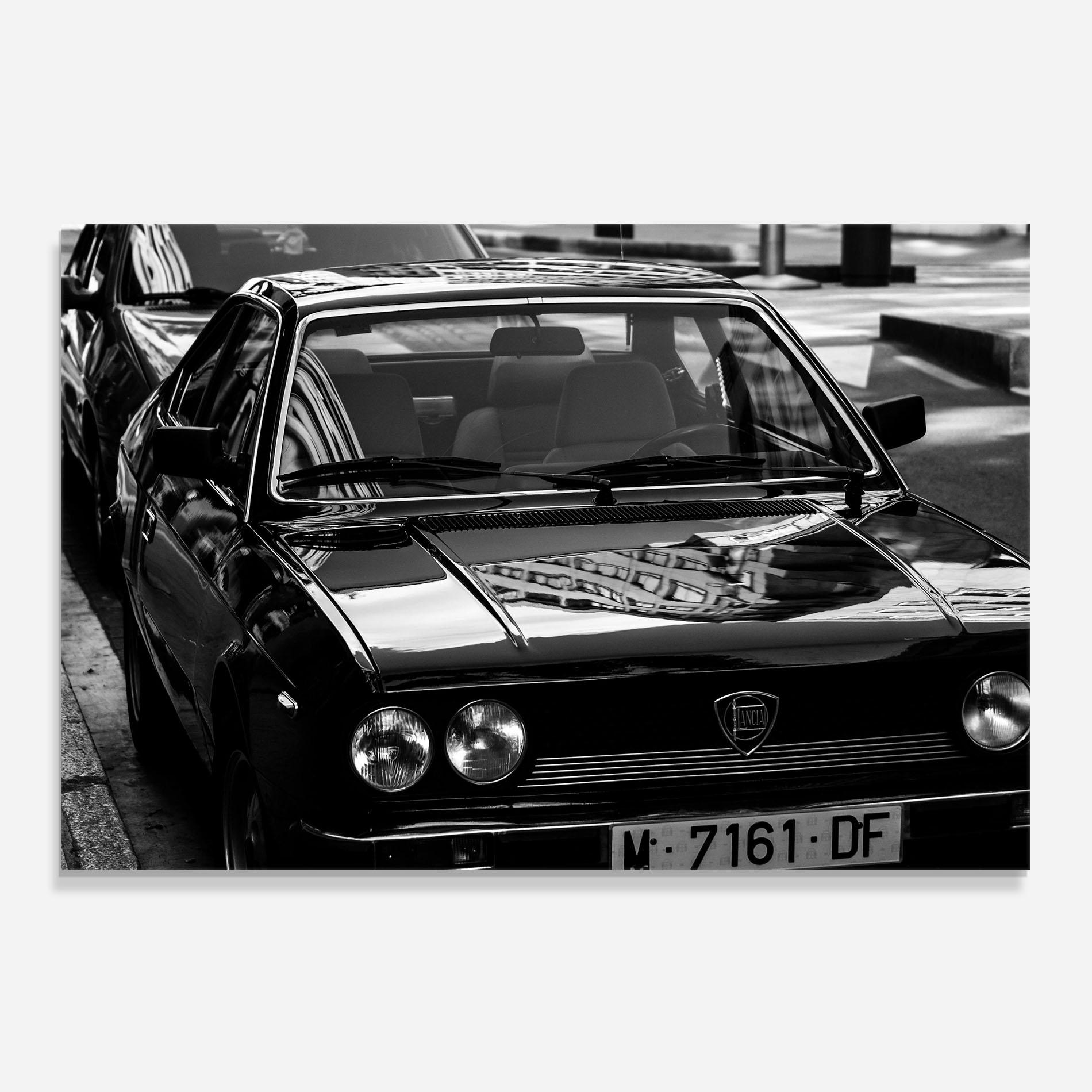 Стъклен панел за кухня Black Shiny Car mockup 0