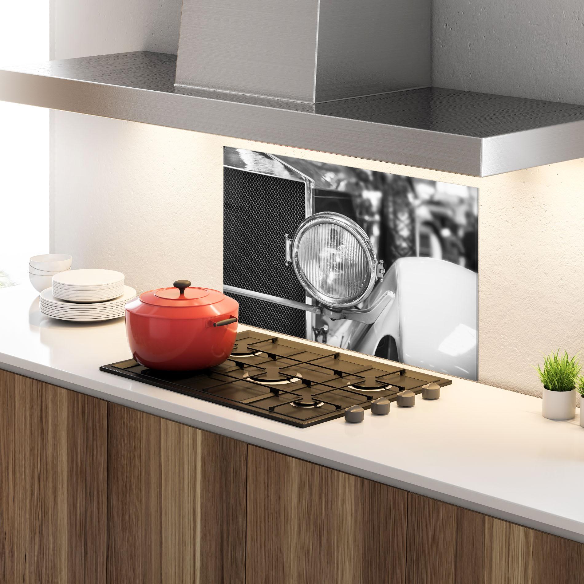 Стъклен панел за кухня Closeup Grey Car mockup 4