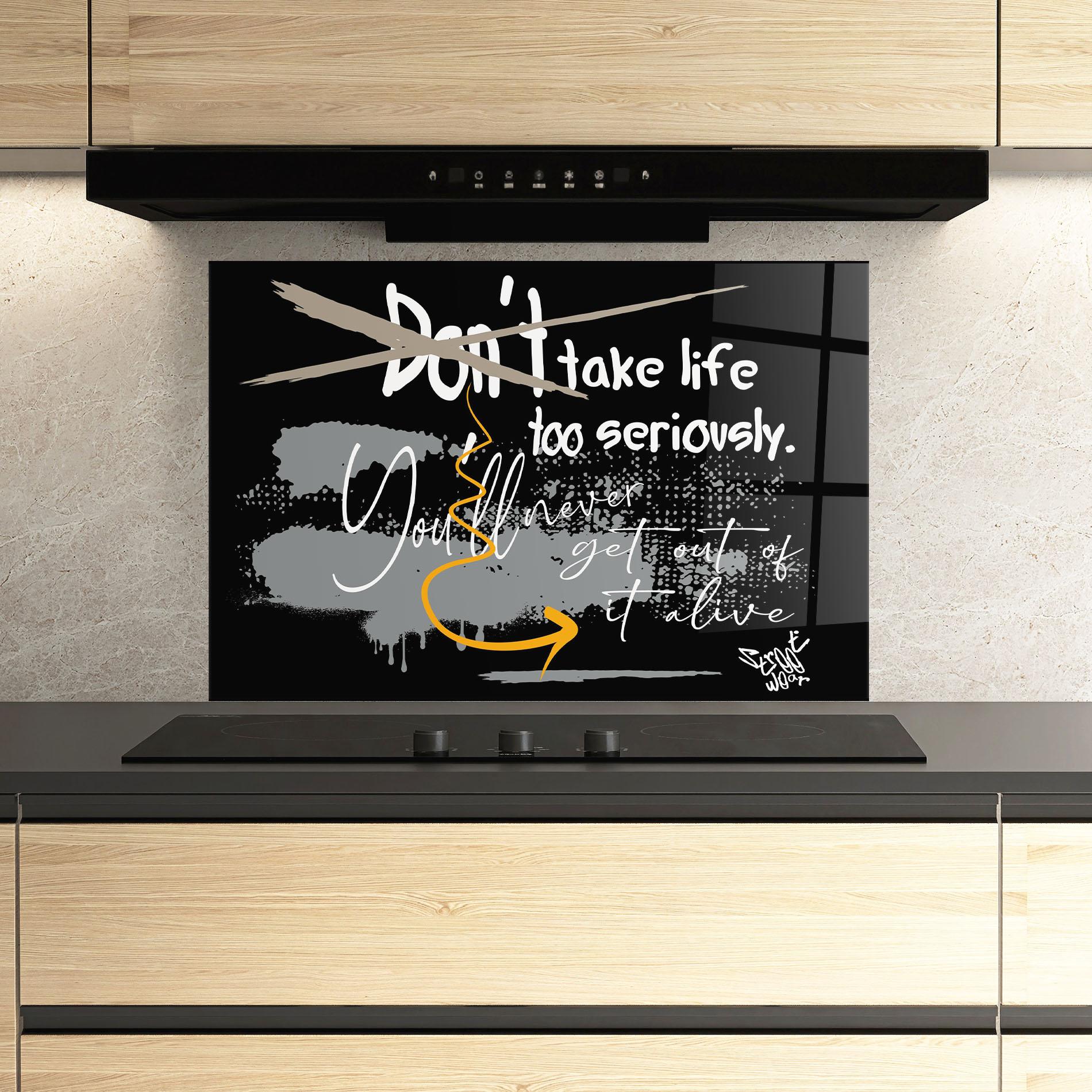 Стъклен панел за кухня Grey Orange Graffiti mockup 3