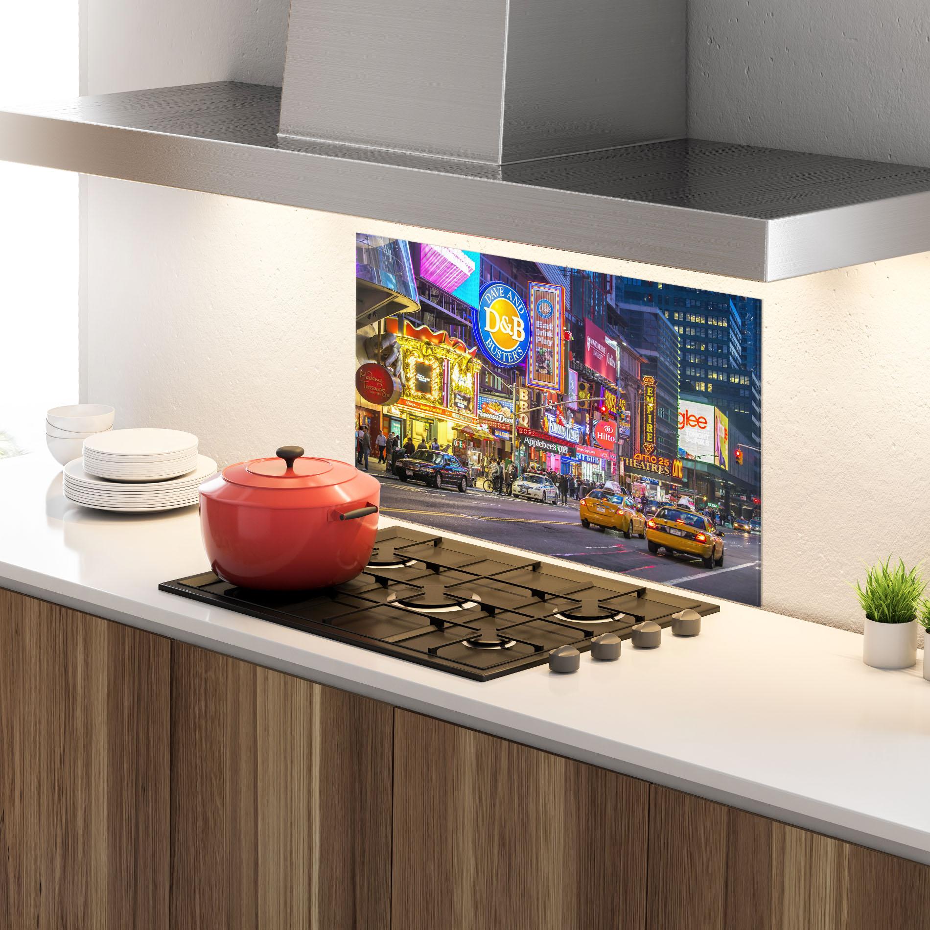 Стъклен панел за кухня New York Lights mockup 4