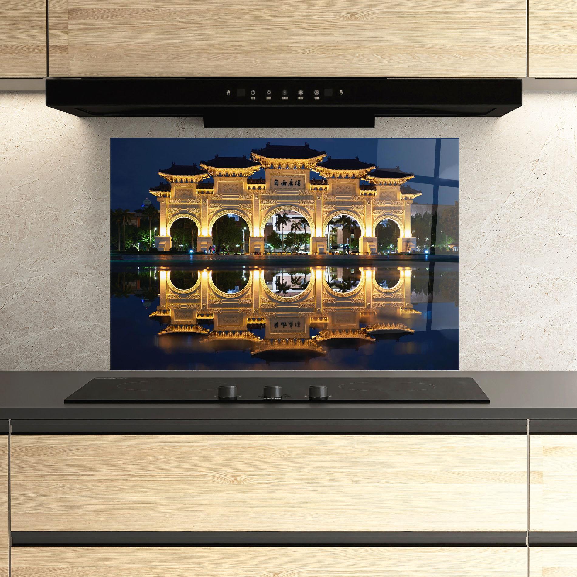 Стъклен панел за кухня Chaing Kai Shek mockup 3