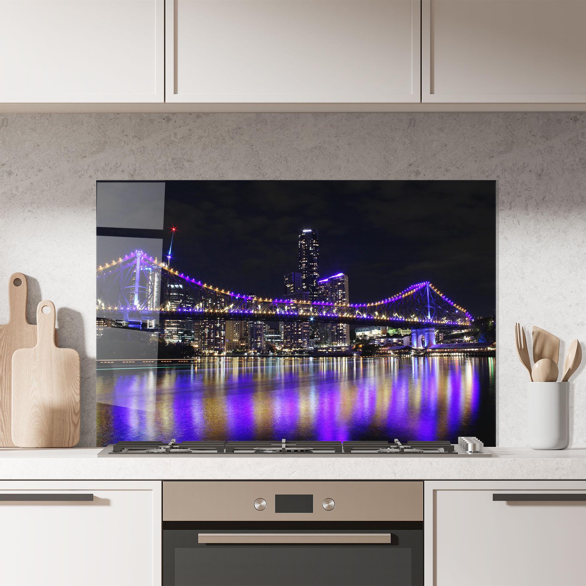 Стъклен панел за кухня Story Bridge mockup 7