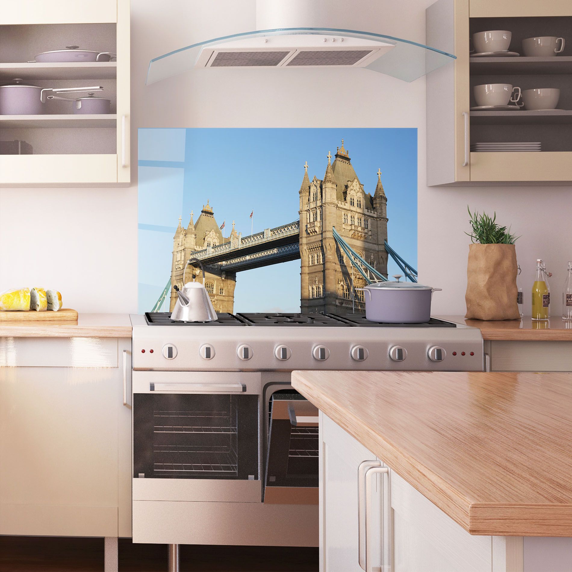 London Bridge View mockup 1