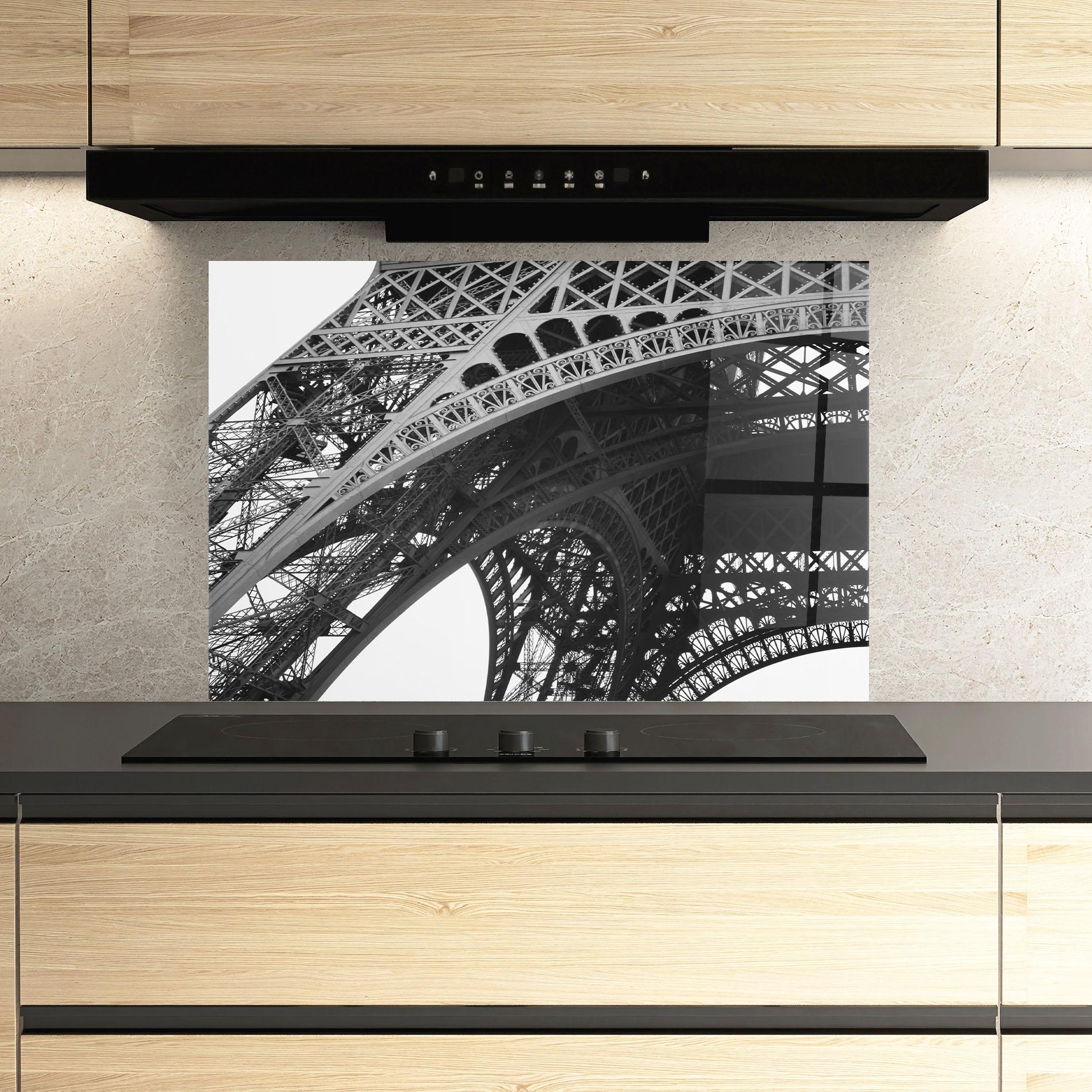 Стъклен панел за кухня Grey Eiffel Tower mockup 3