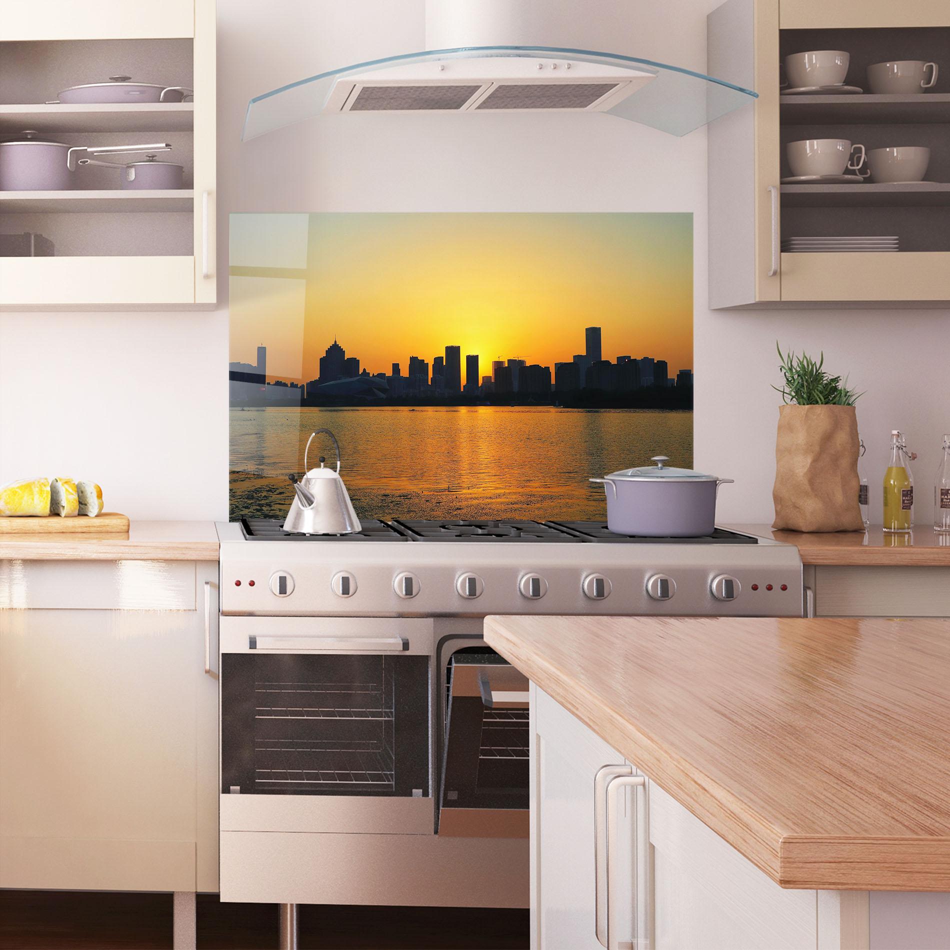 Стъклен панел за кухня City Building Sunset mockup 1