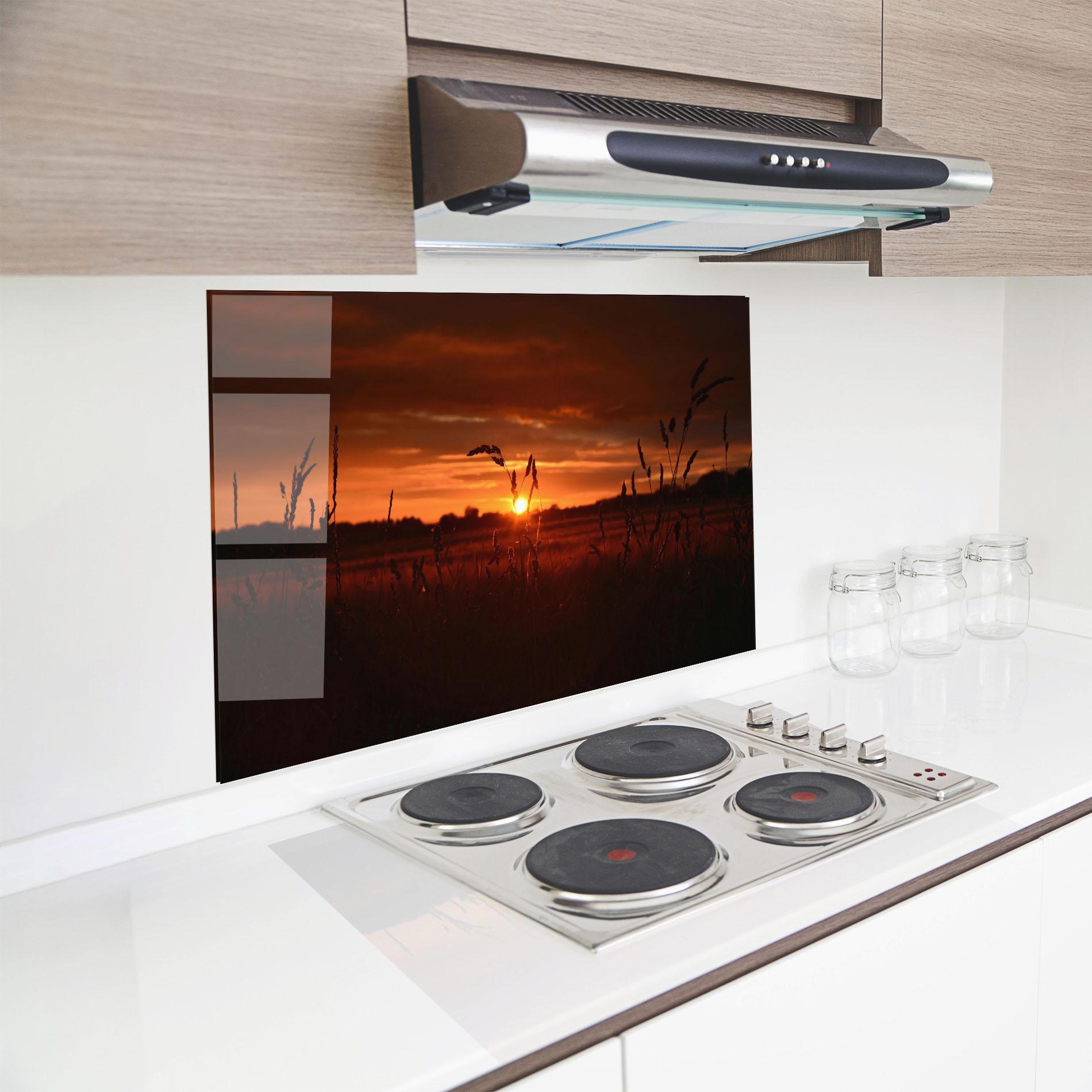 Стъклен панел за кухня Field Shilouette mockup 8