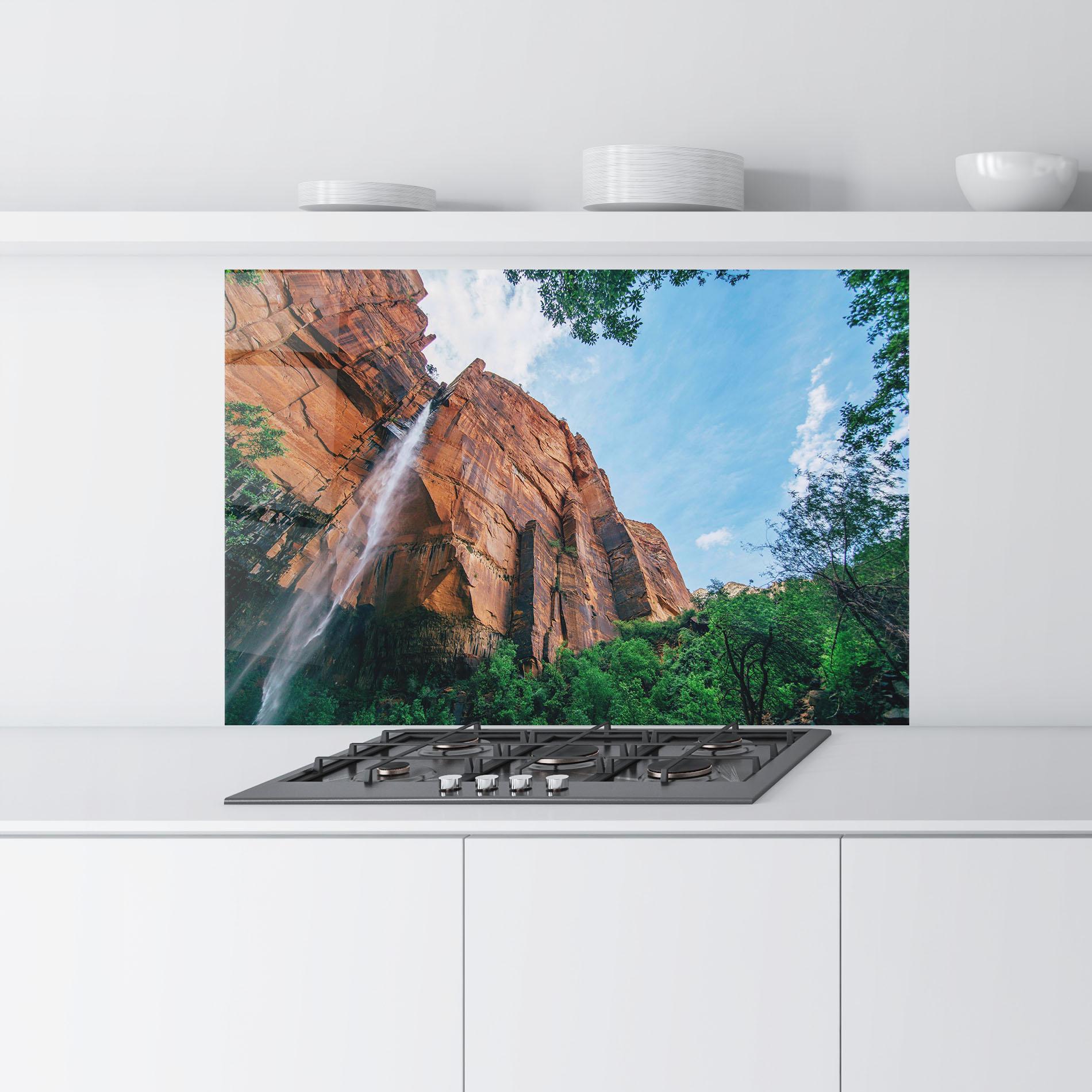 Стъклен панел за кухня Nature Pretty Waterfall mockup 9