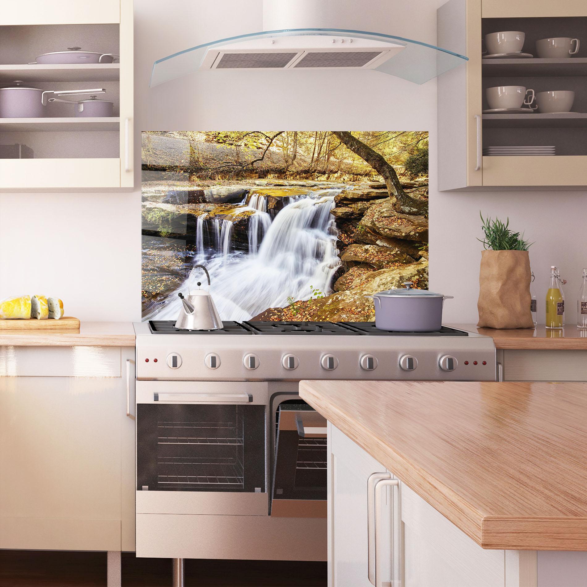 Стъклен панел за кухня Pretty Autumn Waterfall mockup 1