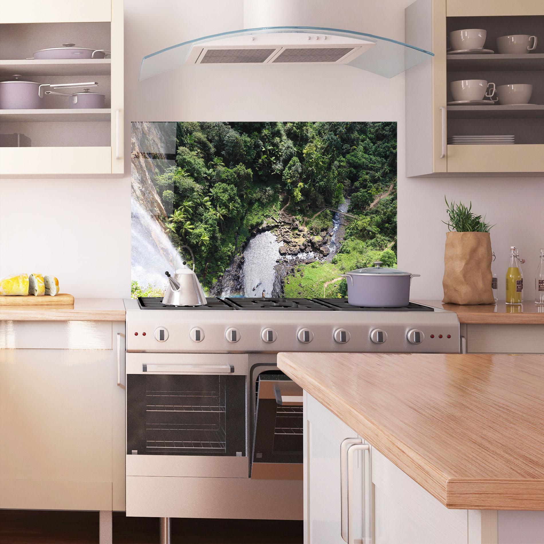 Стъклен панел за кухня Top Waterfall View mockup 1