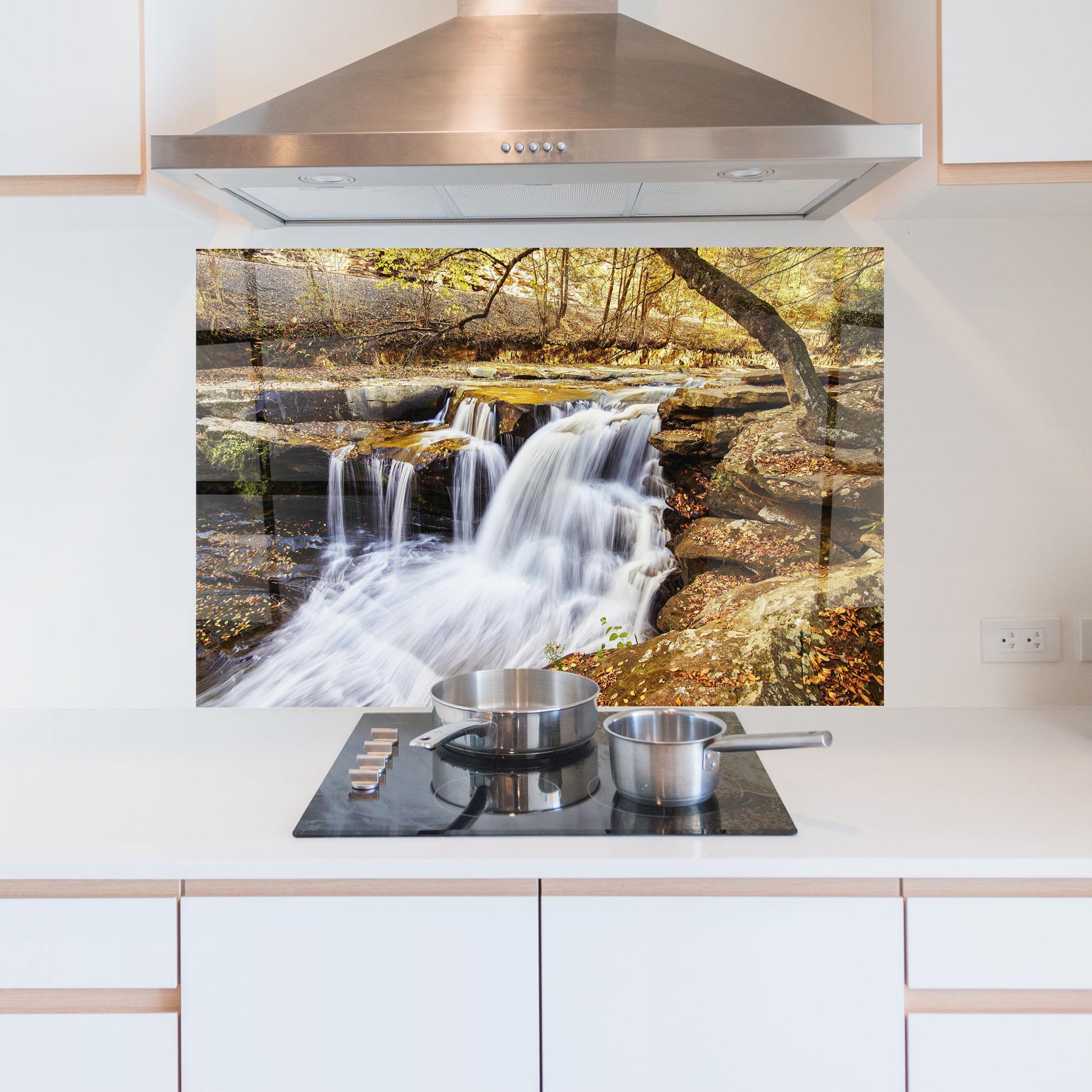 Стъклен панел за кухня Pretty Autumn Waterfall mockup 5
