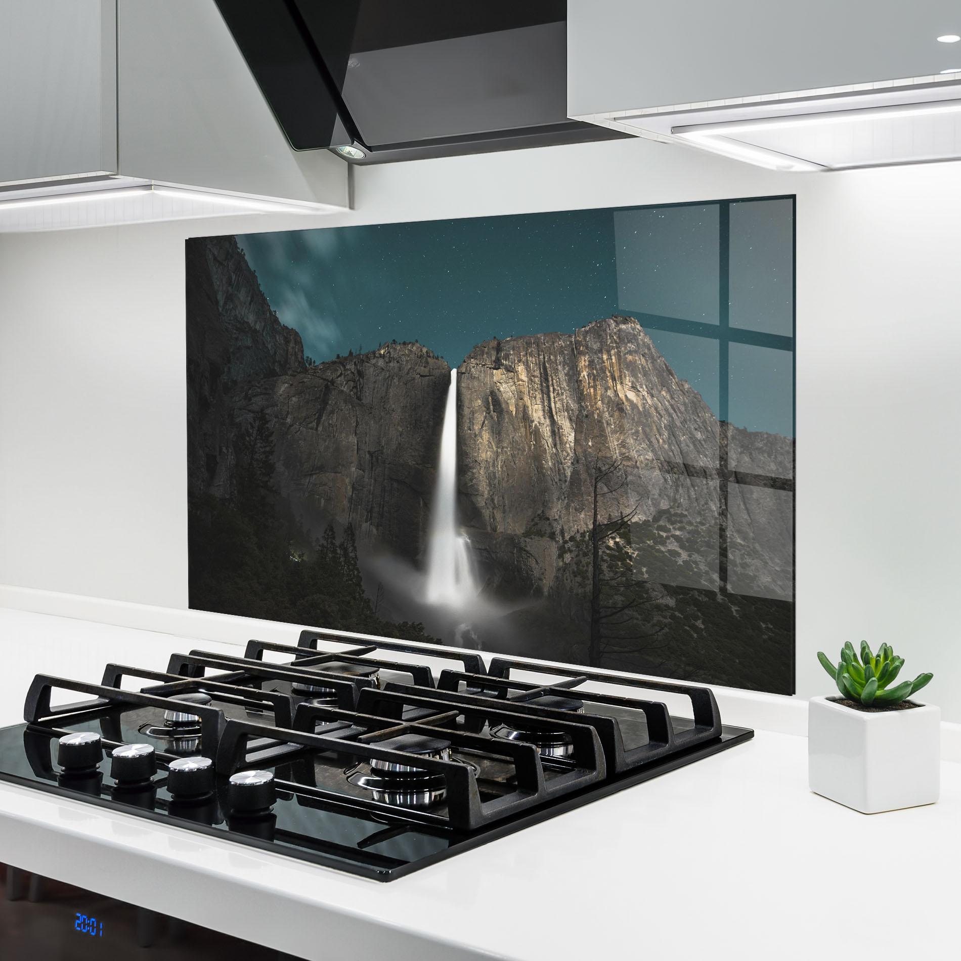 Стъклен панел за кухня Dark Blue Sky Waterfall mockup 6