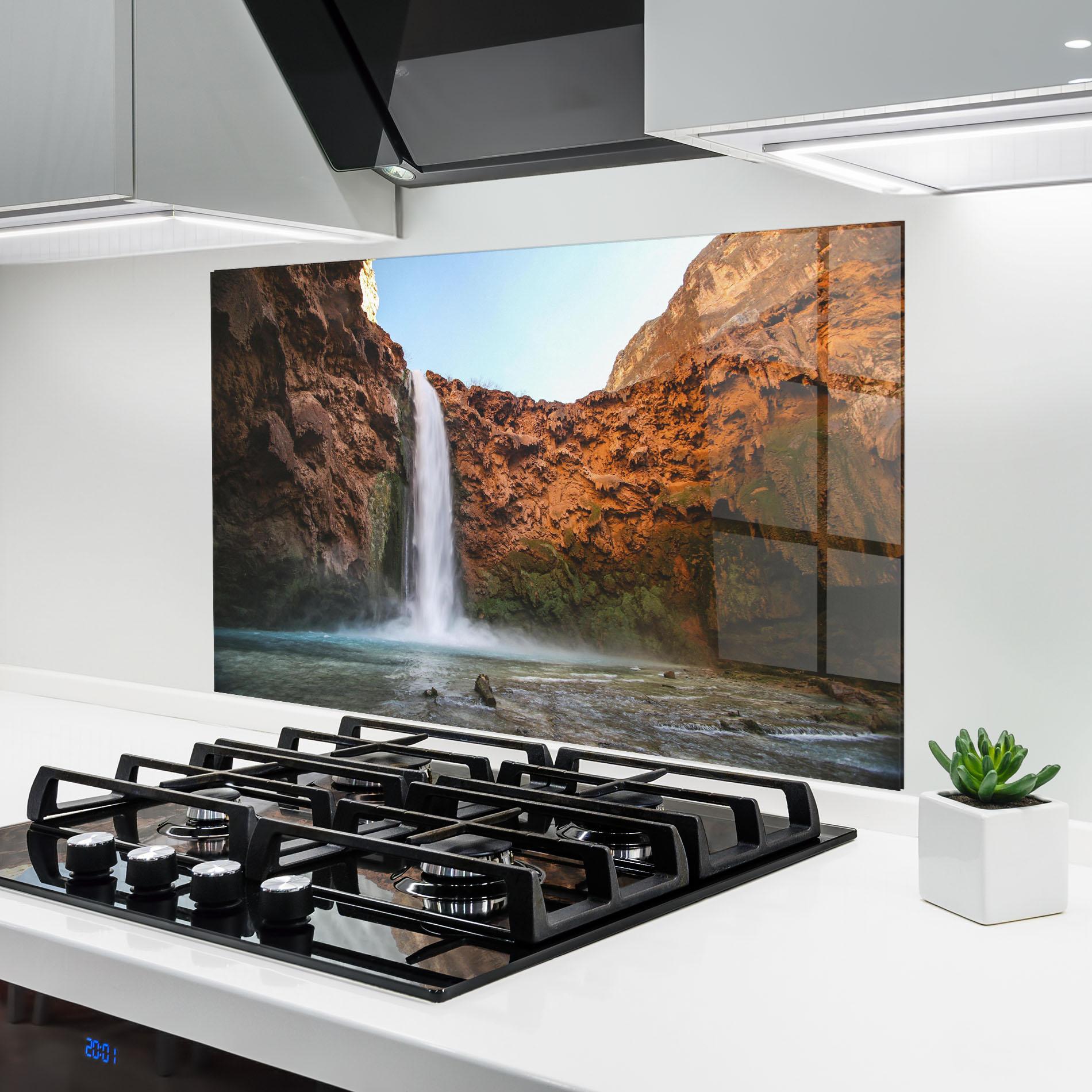 Стъклен панел за кухня Orange Wall Waterfall mockup 6