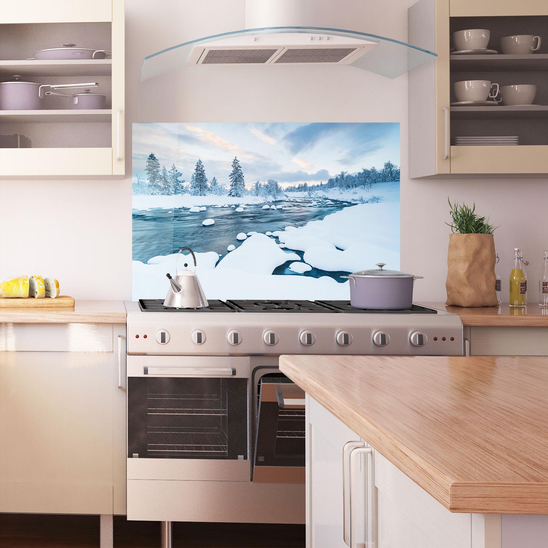 Стъклен панел за кухня Winter River mockup 1