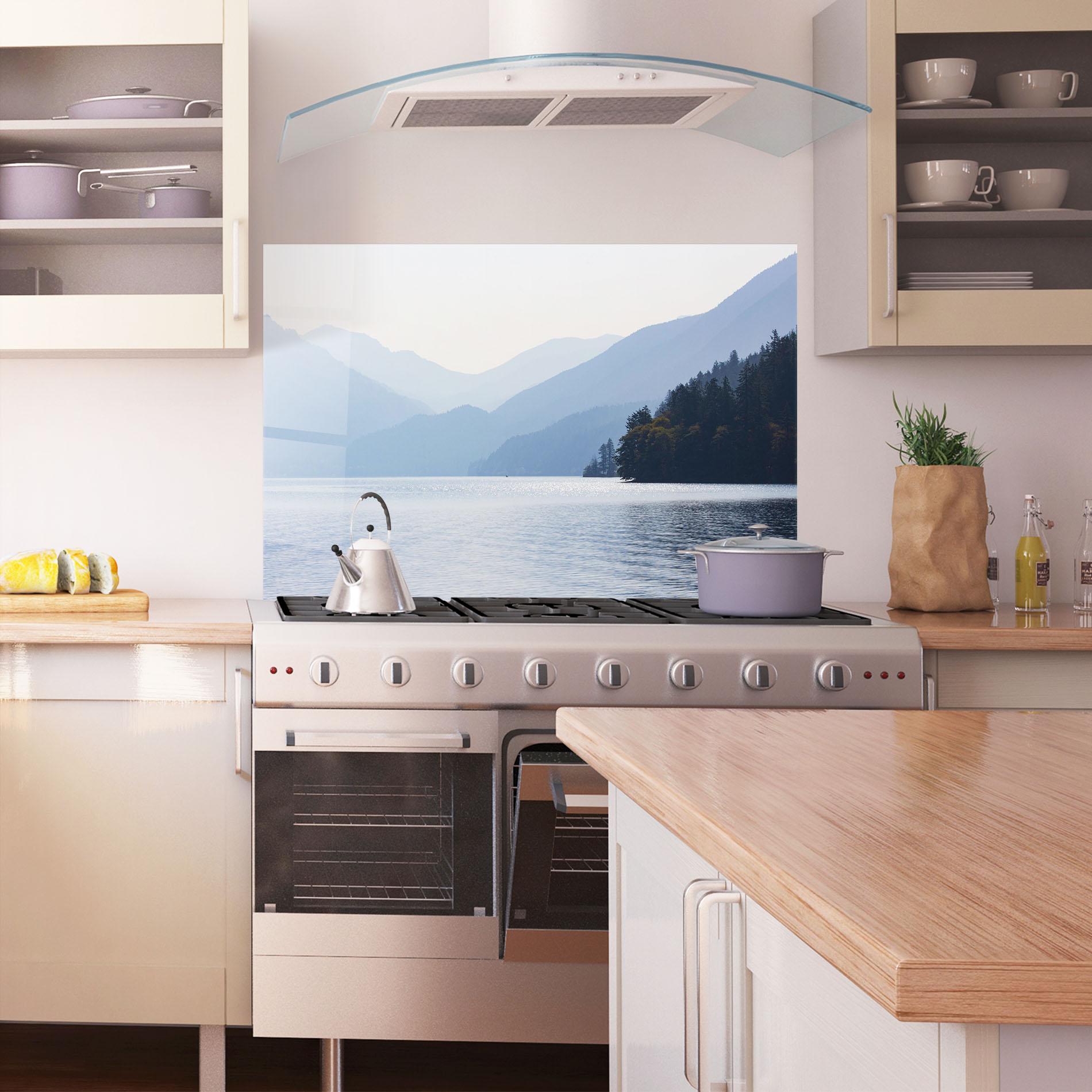 Стъклен панел за кухня Grey Lake View mockup 1