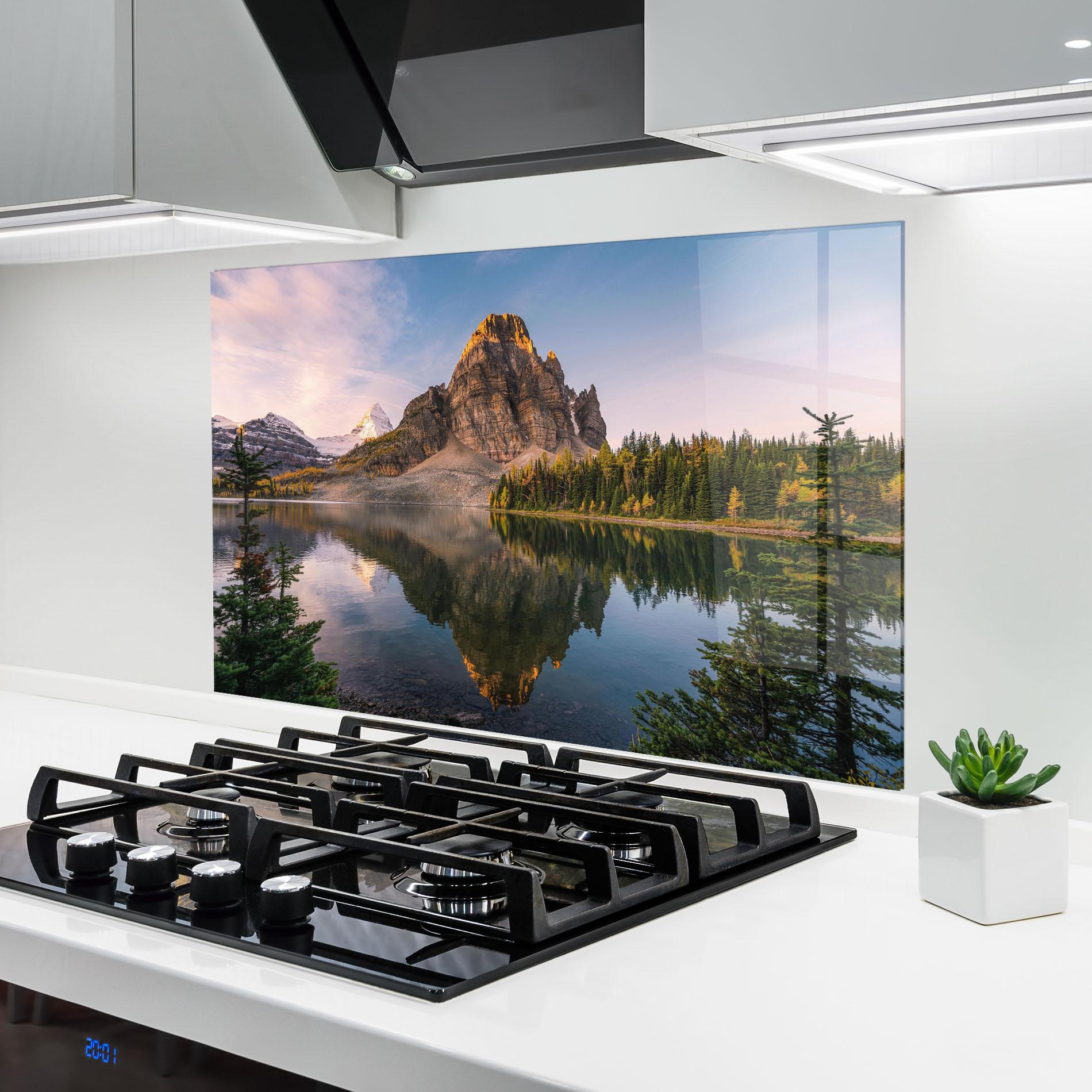 Стъклен панел за кухня Mountain Sunrise Lake mockup 6