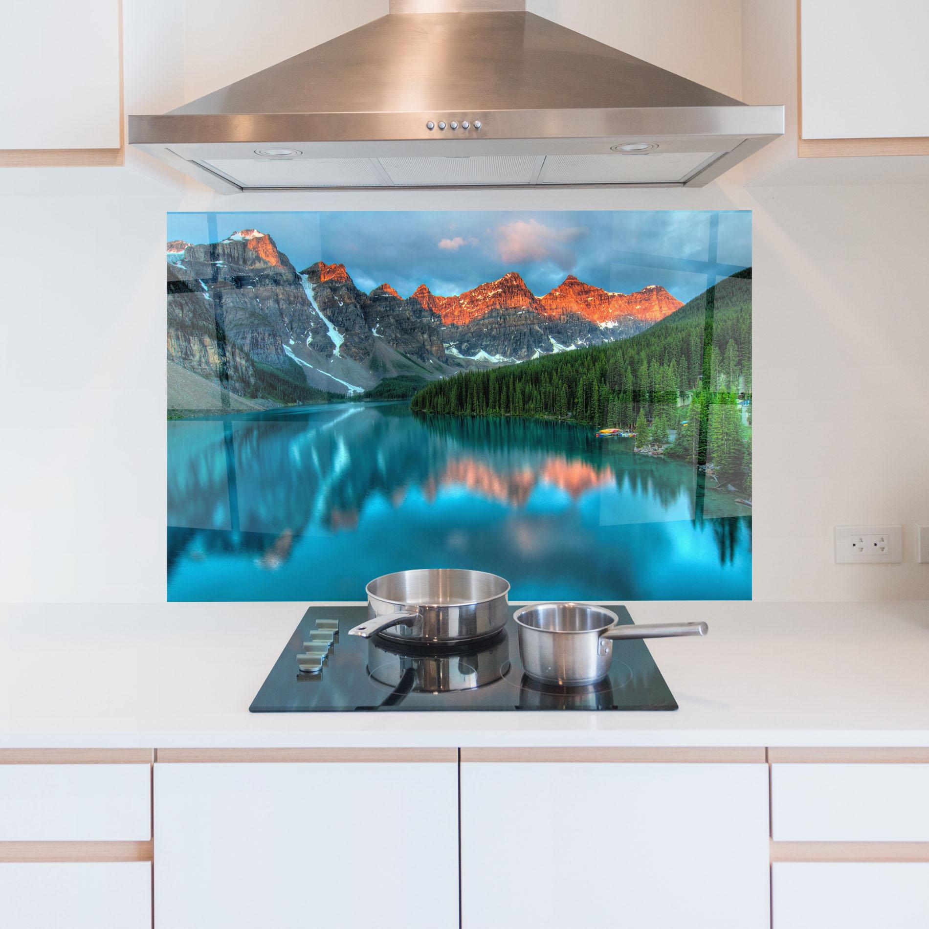 Стъклен панел за кухня Lake Reflection mockup 5