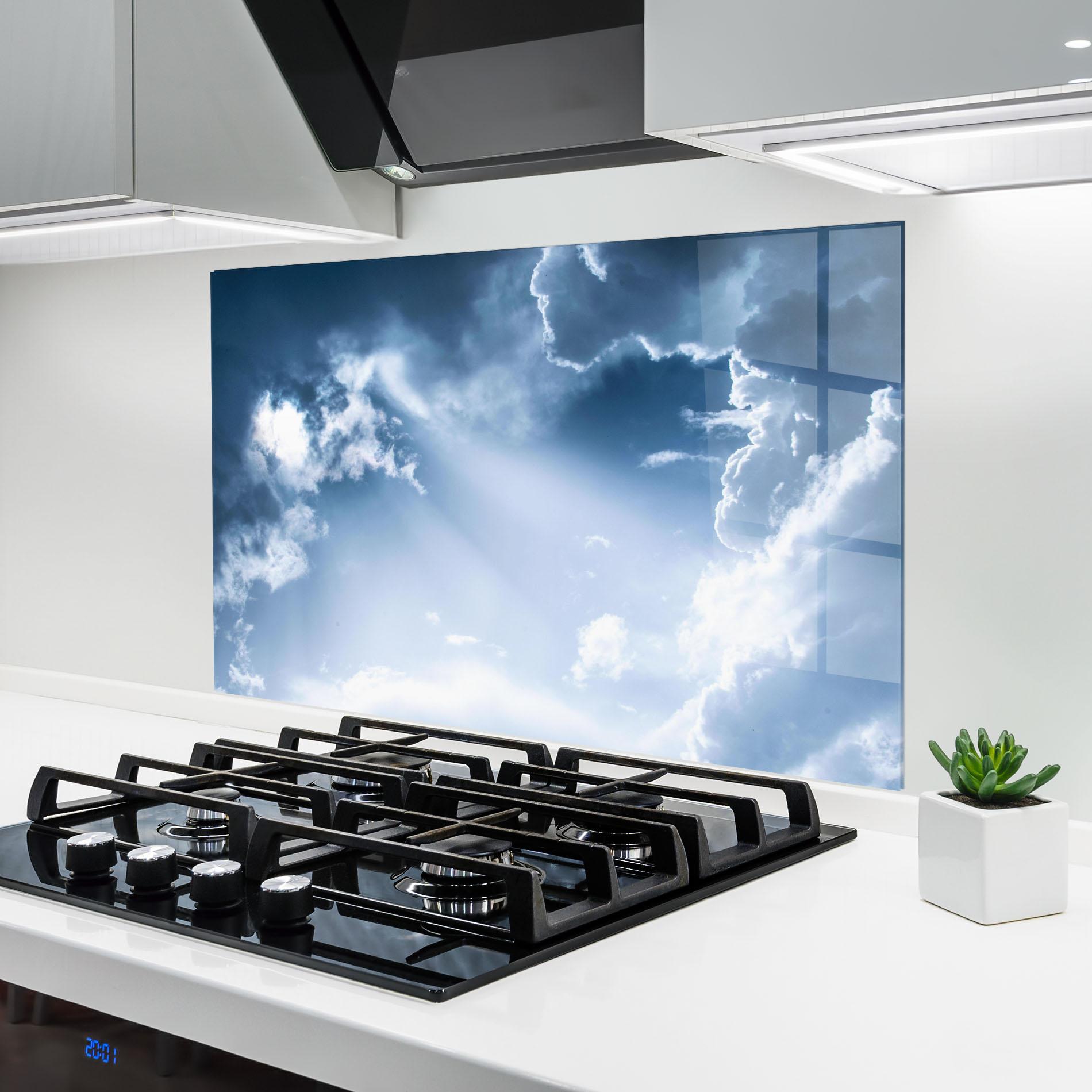 Стъклен панел за кухня Dark Blue Sky mockup 6