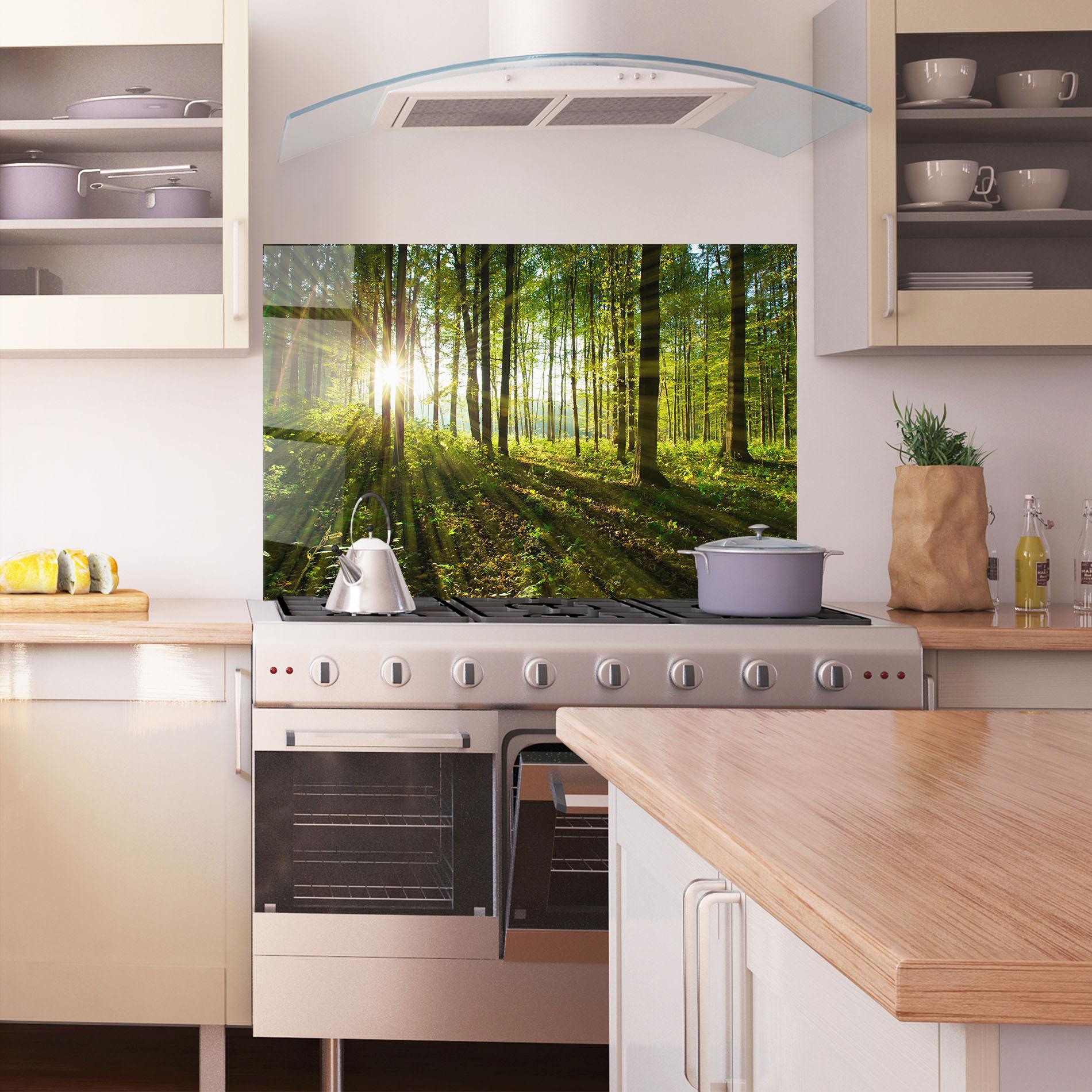 Стъклен панел за кухня Green Light Forest mockup 1