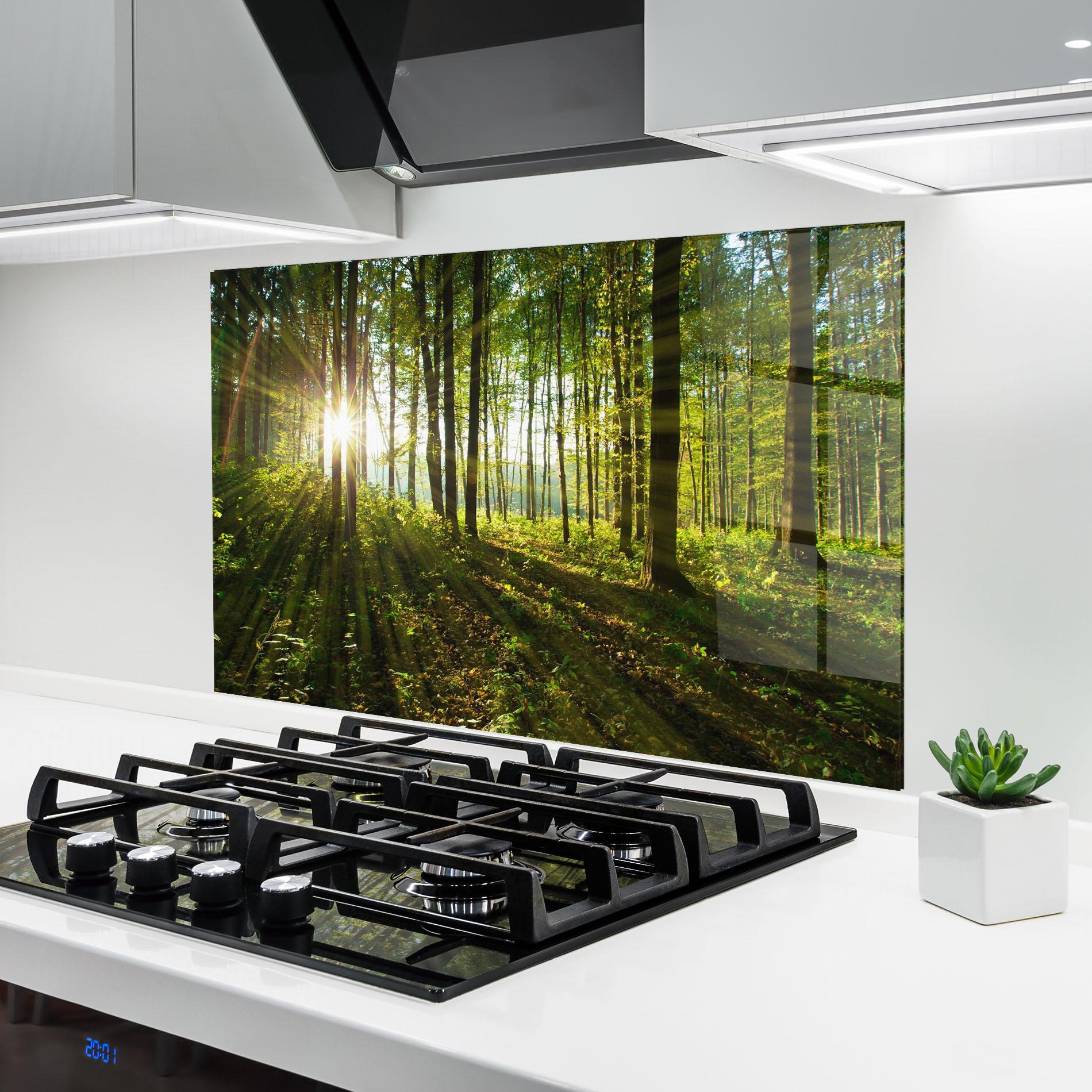 Стъклен панел за кухня Green Light Forest mockup 6