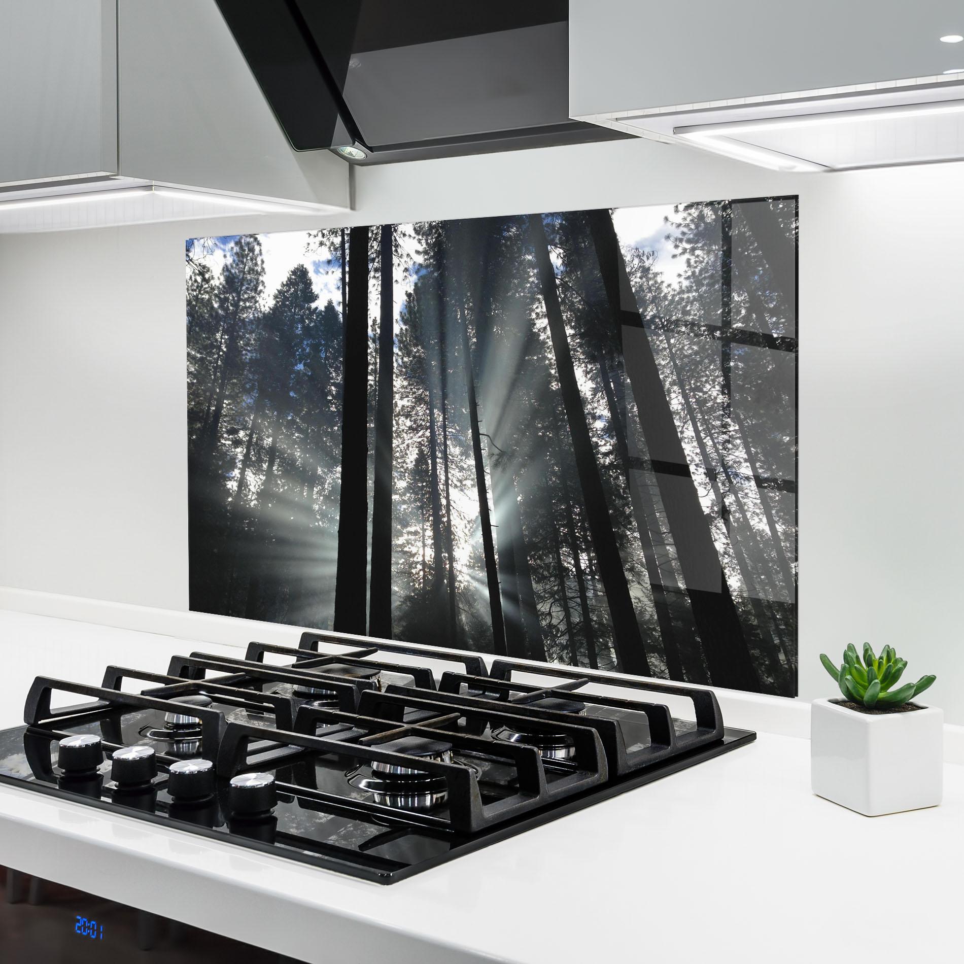 Стъклен панел за кухня Morning Light Forest mockup 6