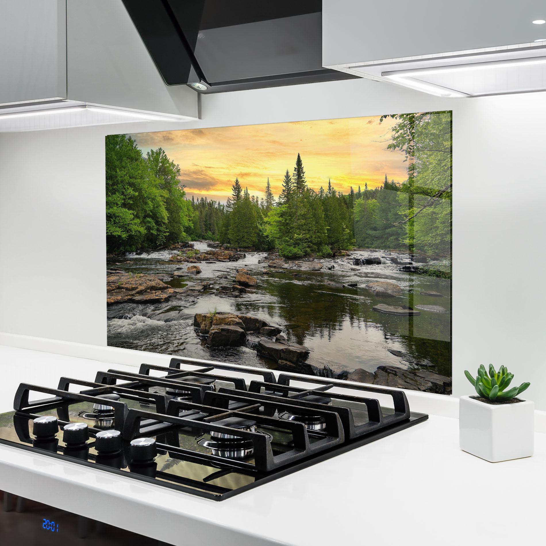 Стъклен панел за кухня Small River Forest mockup 6