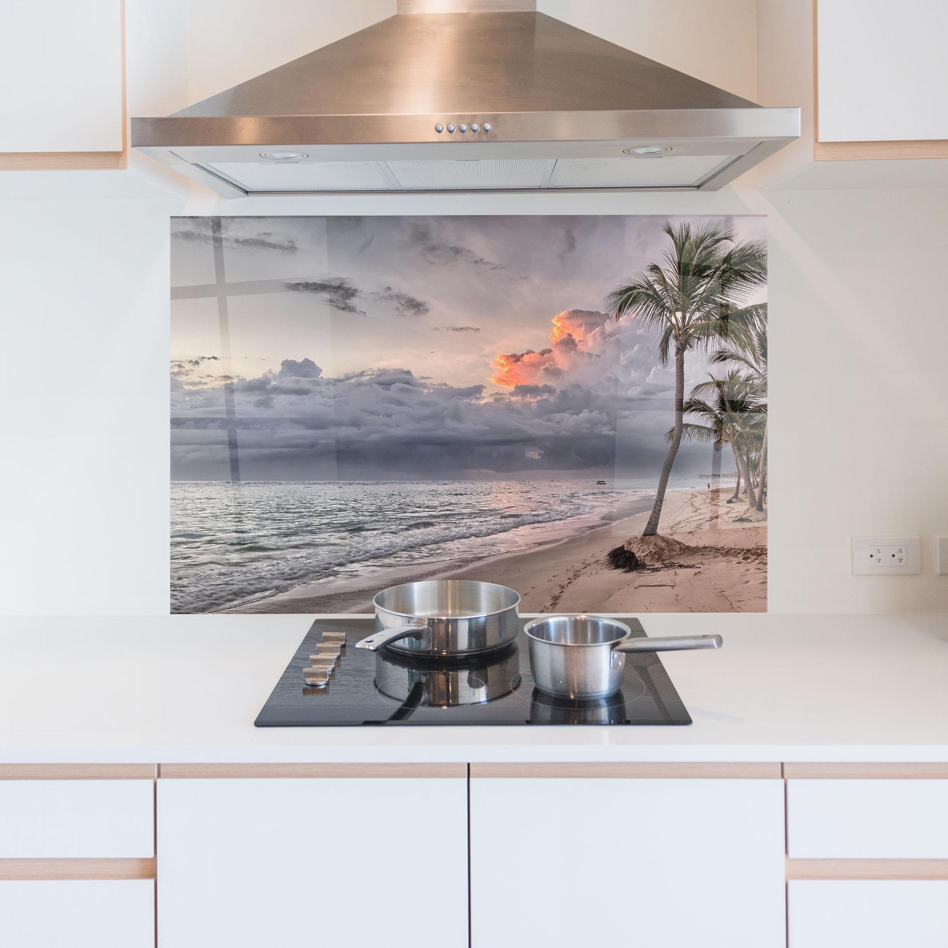 Стъклен панел за кухня Cloudy Beach mockup 5