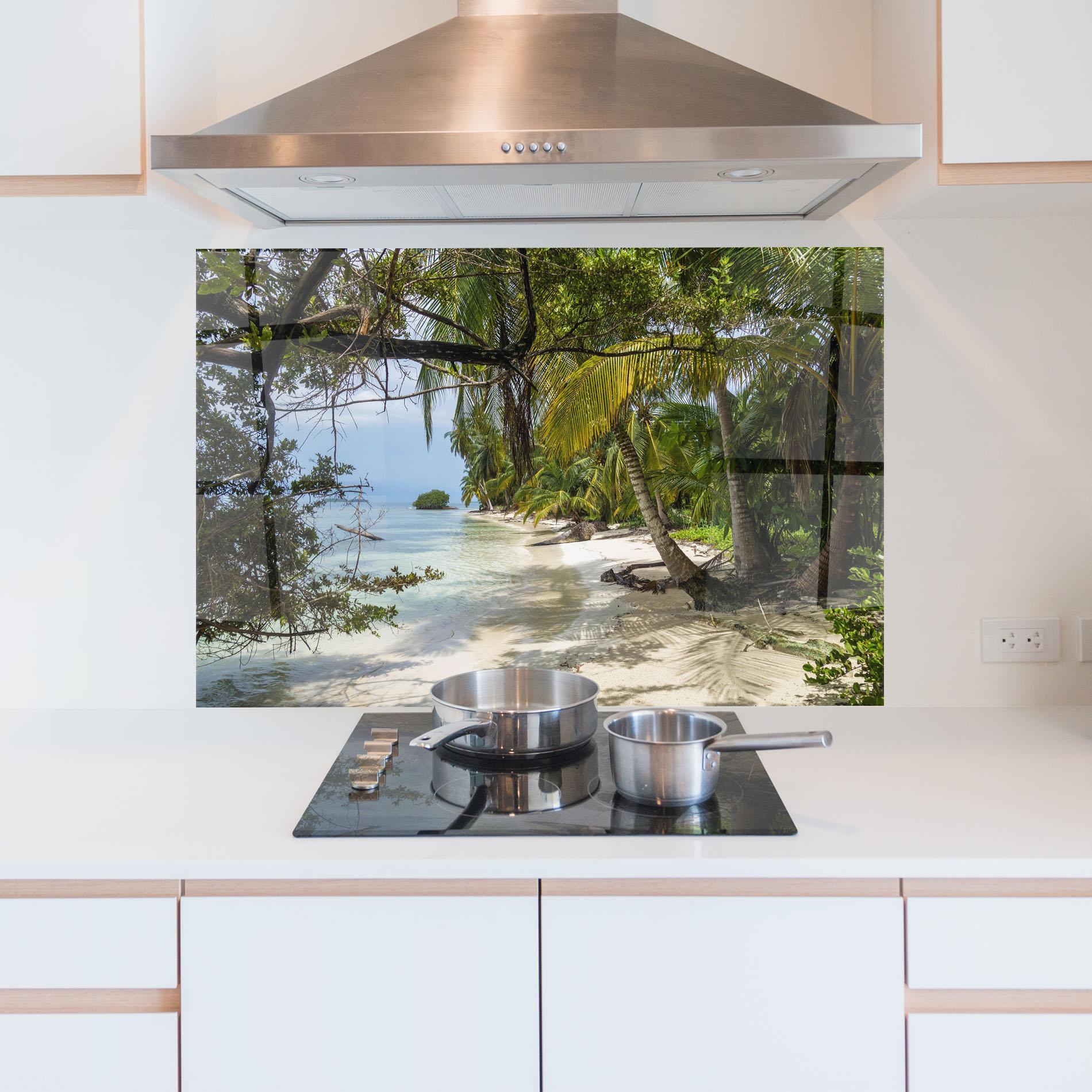 Стъклен панел за кухня Island Beach mockup 5